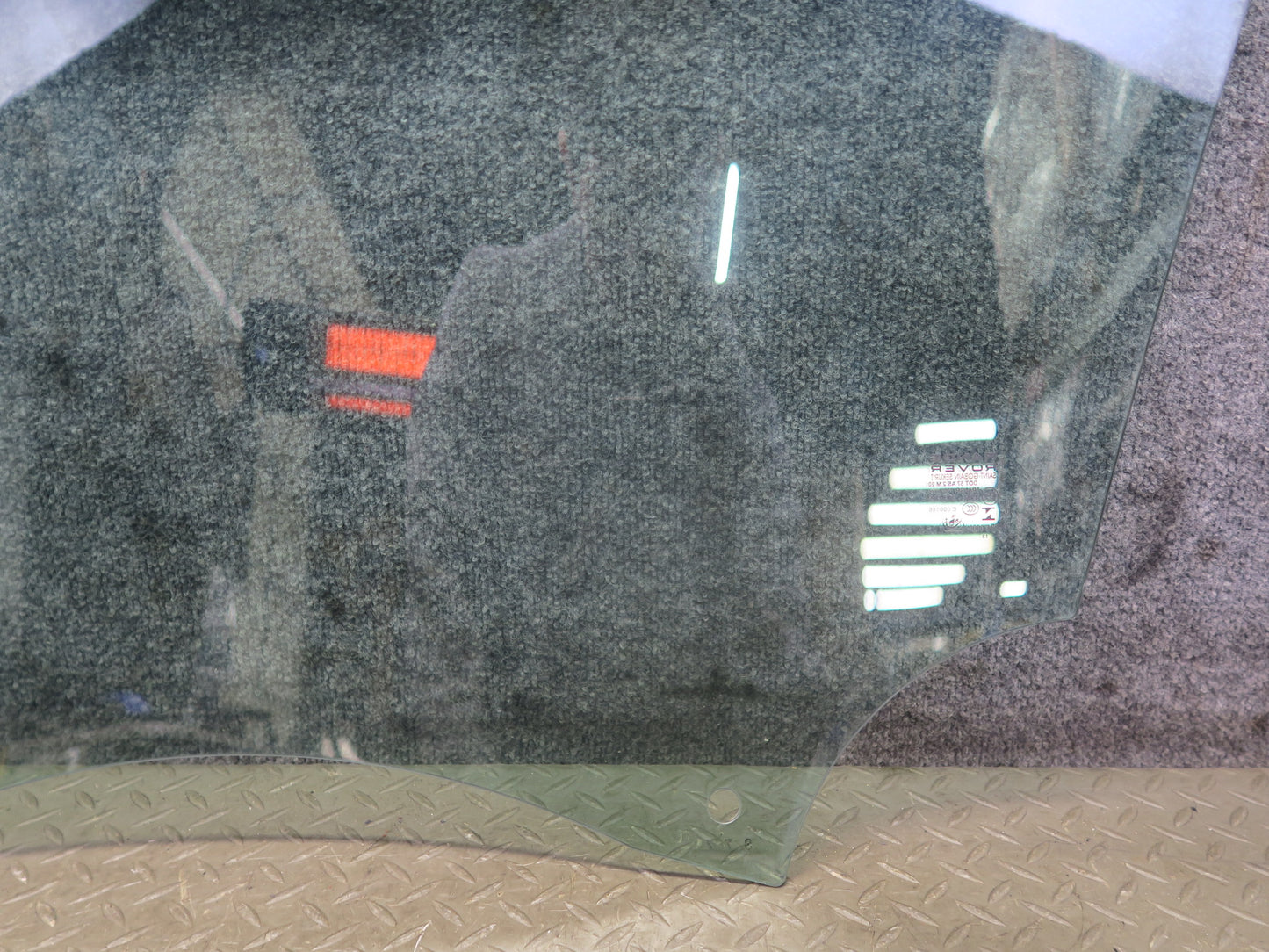 2012-2015 Range Rover Evoque L538 4DR Front Right Door Glass Window