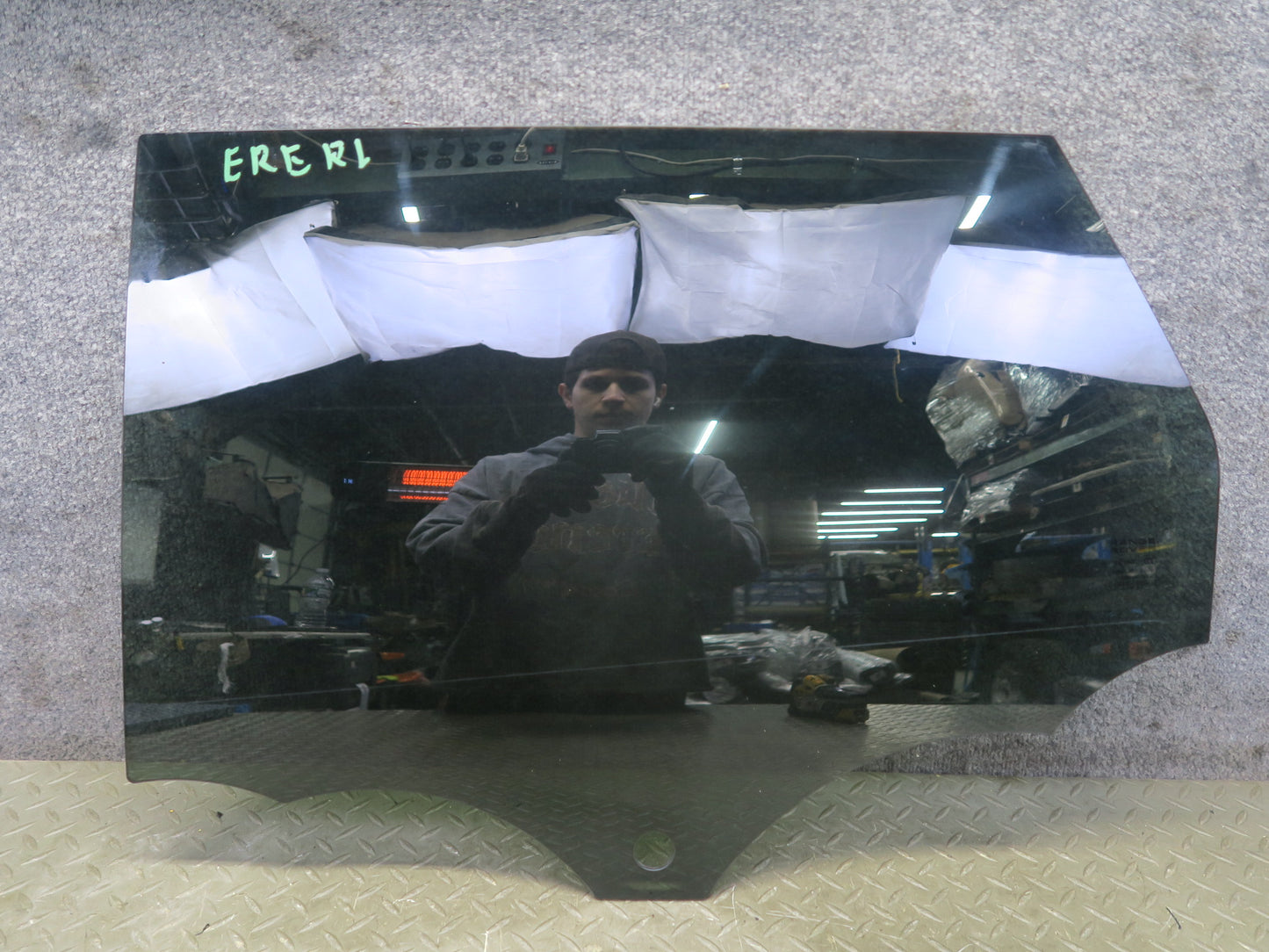 2012-2015 Range Rover Evoque L538 4DR Rear Left Door Glass Window