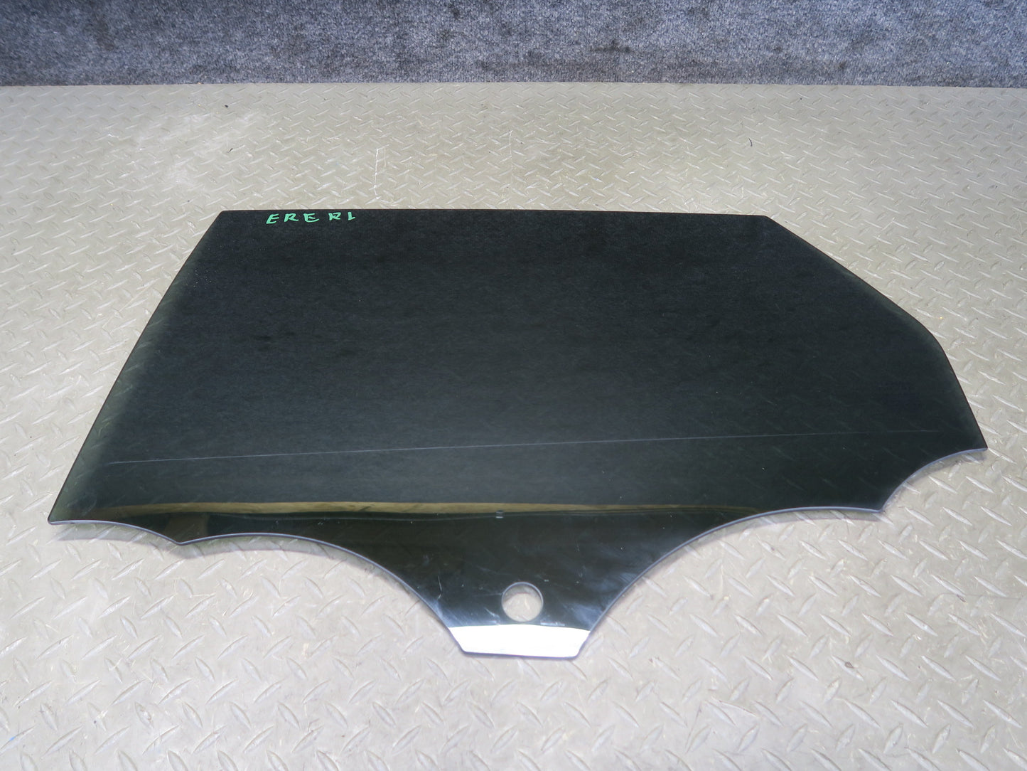 2012-2015 Range Rover Evoque L538 4DR Rear Left Door Glass Window