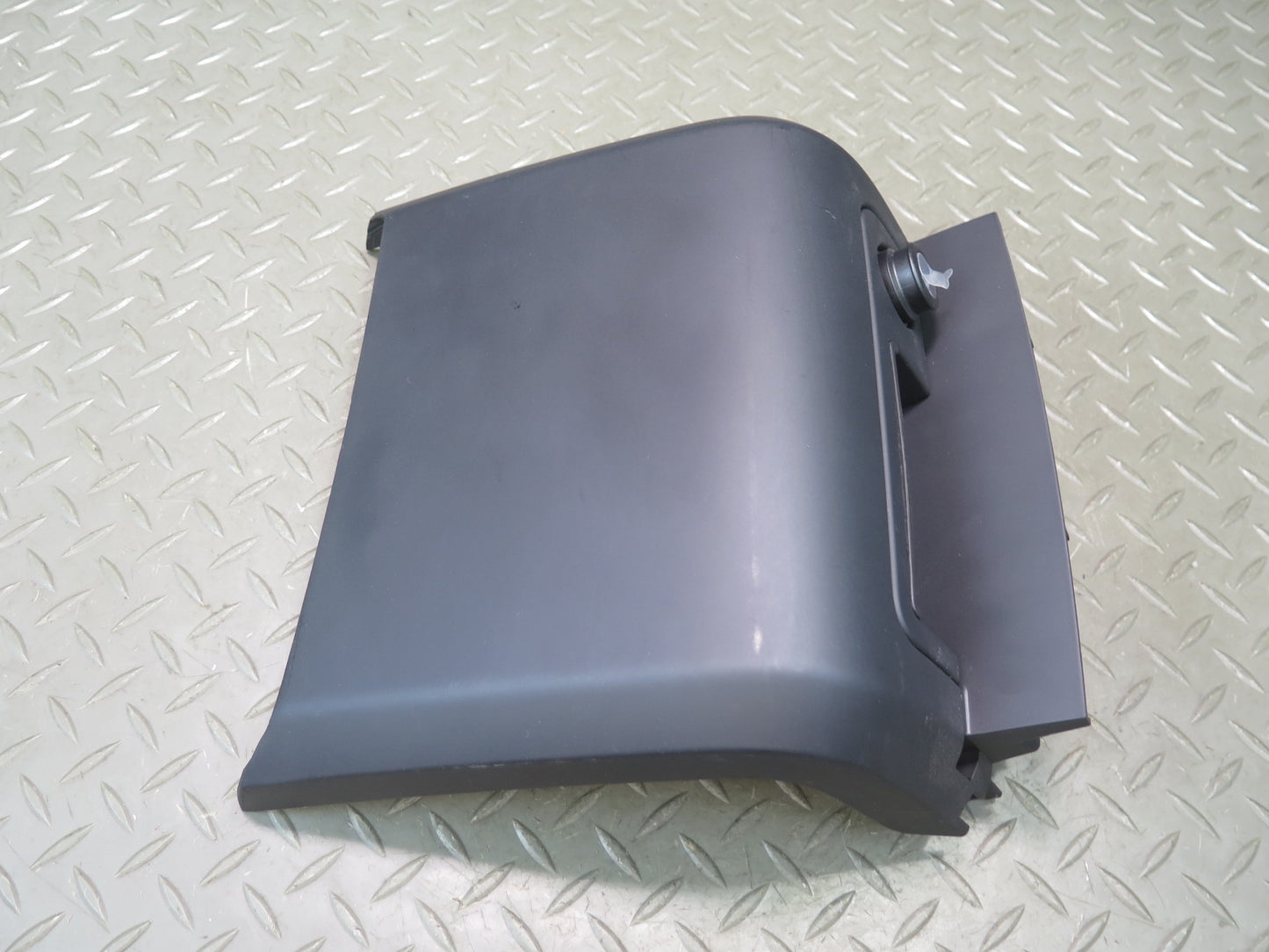 14-17 Range Rover Sport L494 Rear Center Console Trim Cover Panel DK62-04569-A