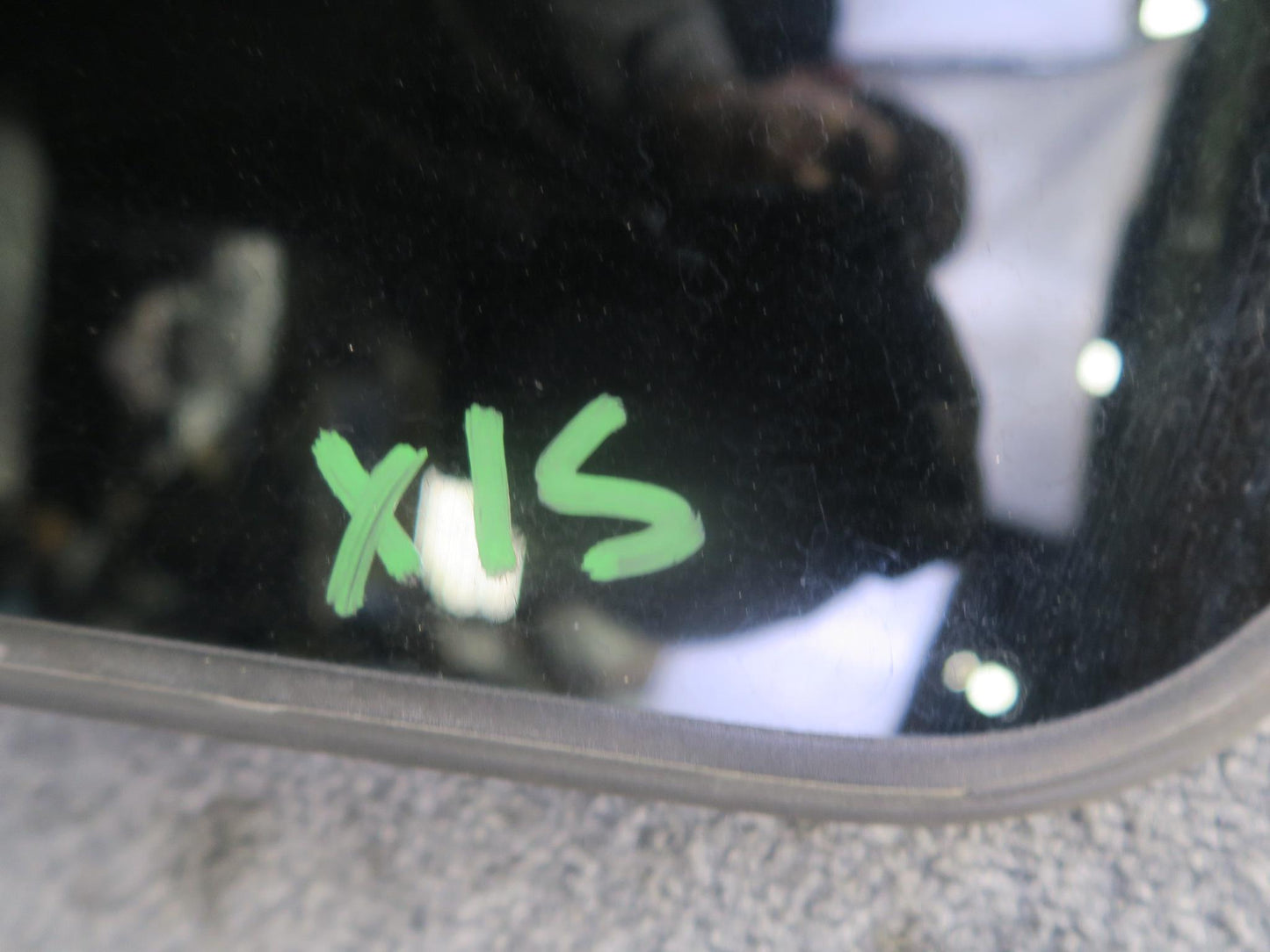 01-05 Lexus JCE10L IS300 Sunroof Moonroof Glass Window Panel OEM