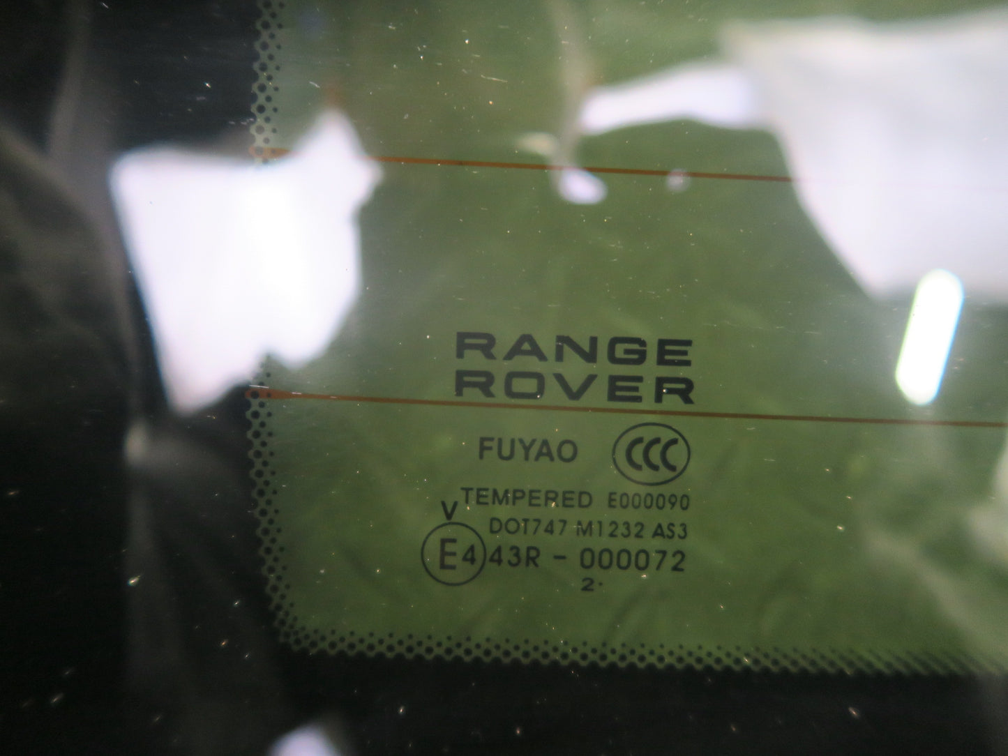 12-15 Range Rover Evoque L538 4DR Rear Tailgate Liftgate Heated Glass Window