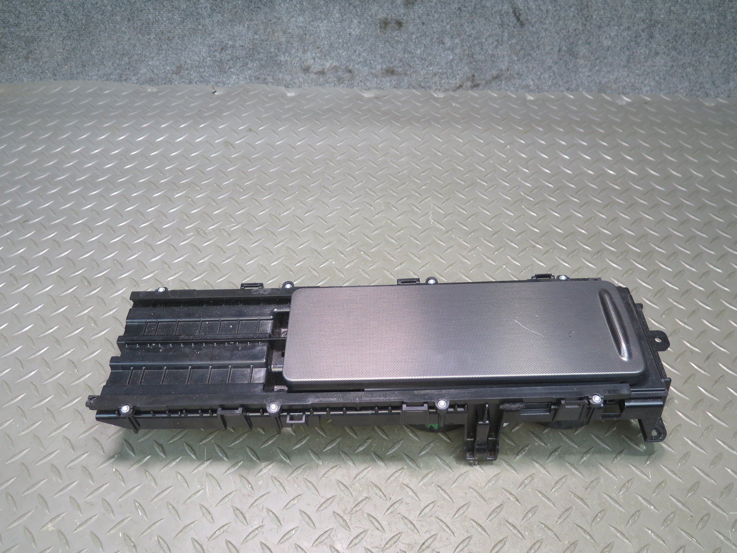 2014-2017 Range Rover Sport L494 Center Console CUP Holder Storage
