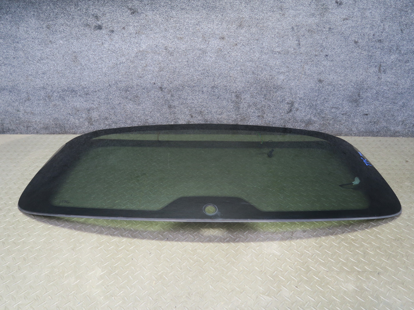 2011-2018 Porsche Cayenne 958 Rear Trunk Liftgate Tailgate Heated Glass Window