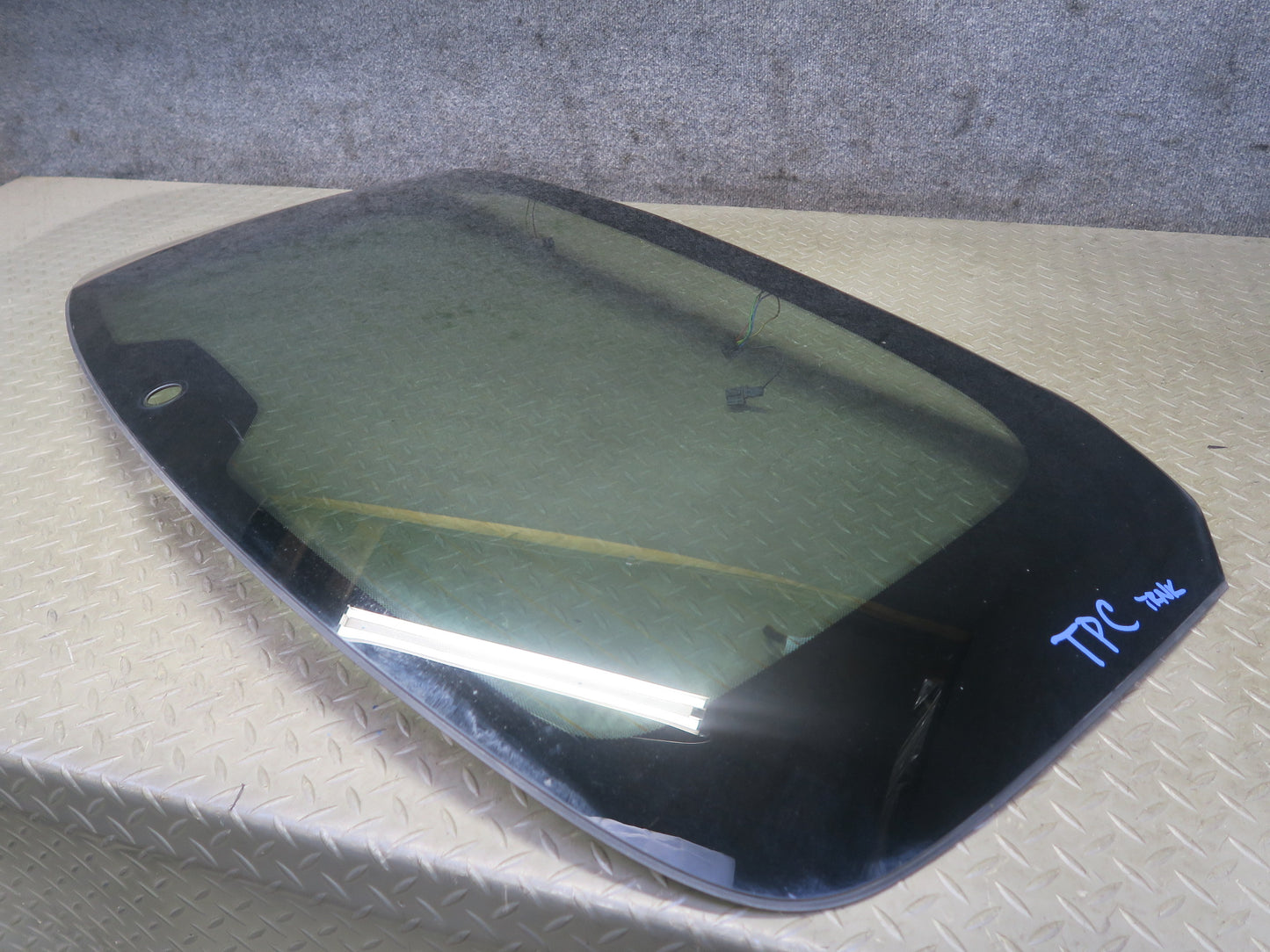 2011-2018 Porsche Cayenne 958 Rear Trunk Liftgate Tailgate Heated Glass Window