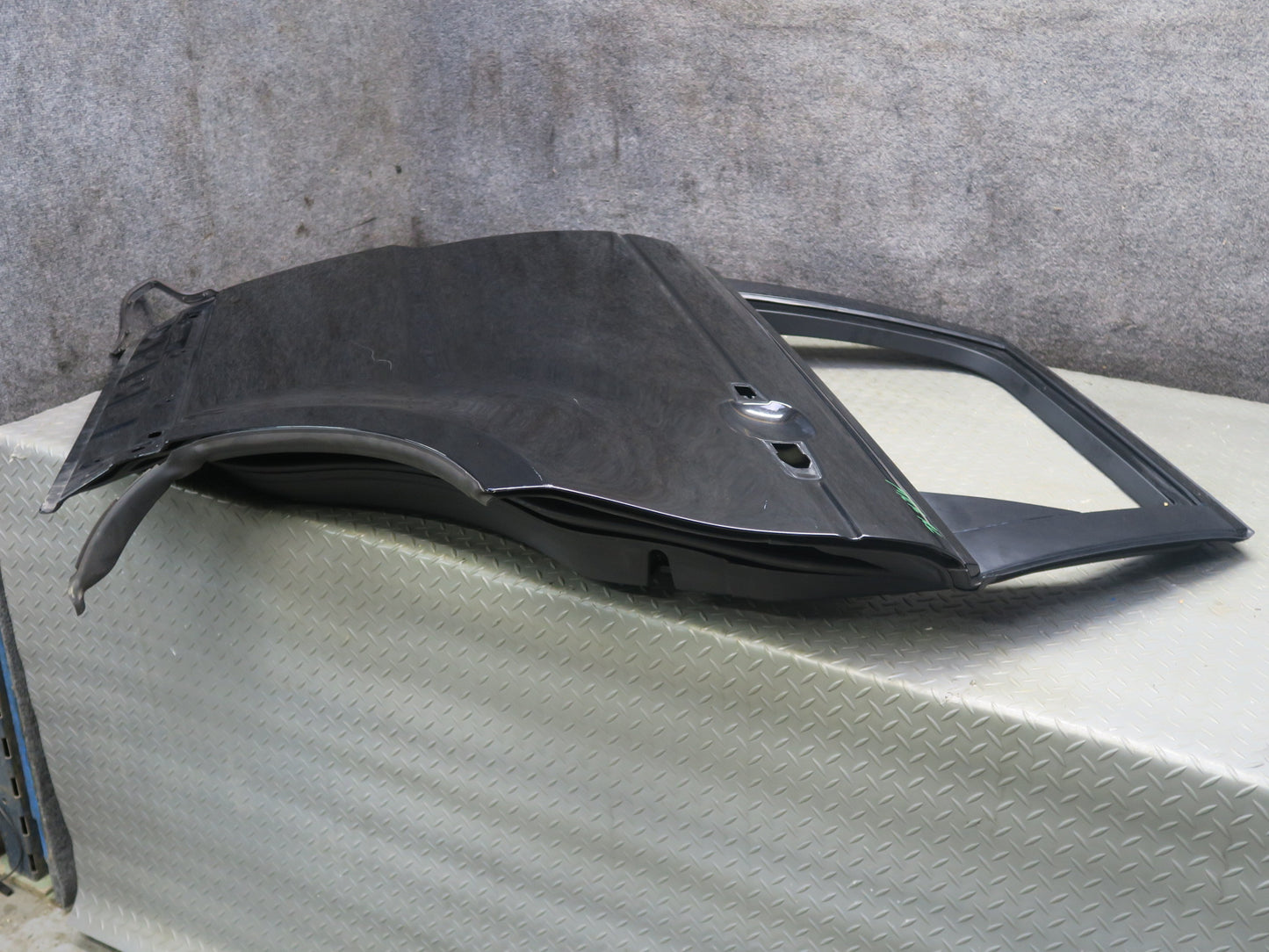 2014-2022 Range Rover Sport L494 Rear Left Door Shell Panel Santorini Black