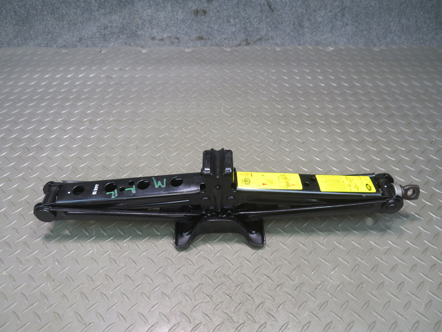 2014-2022 Range Rover Sport L494 Emergency Spare Wheel Lift Jack Set