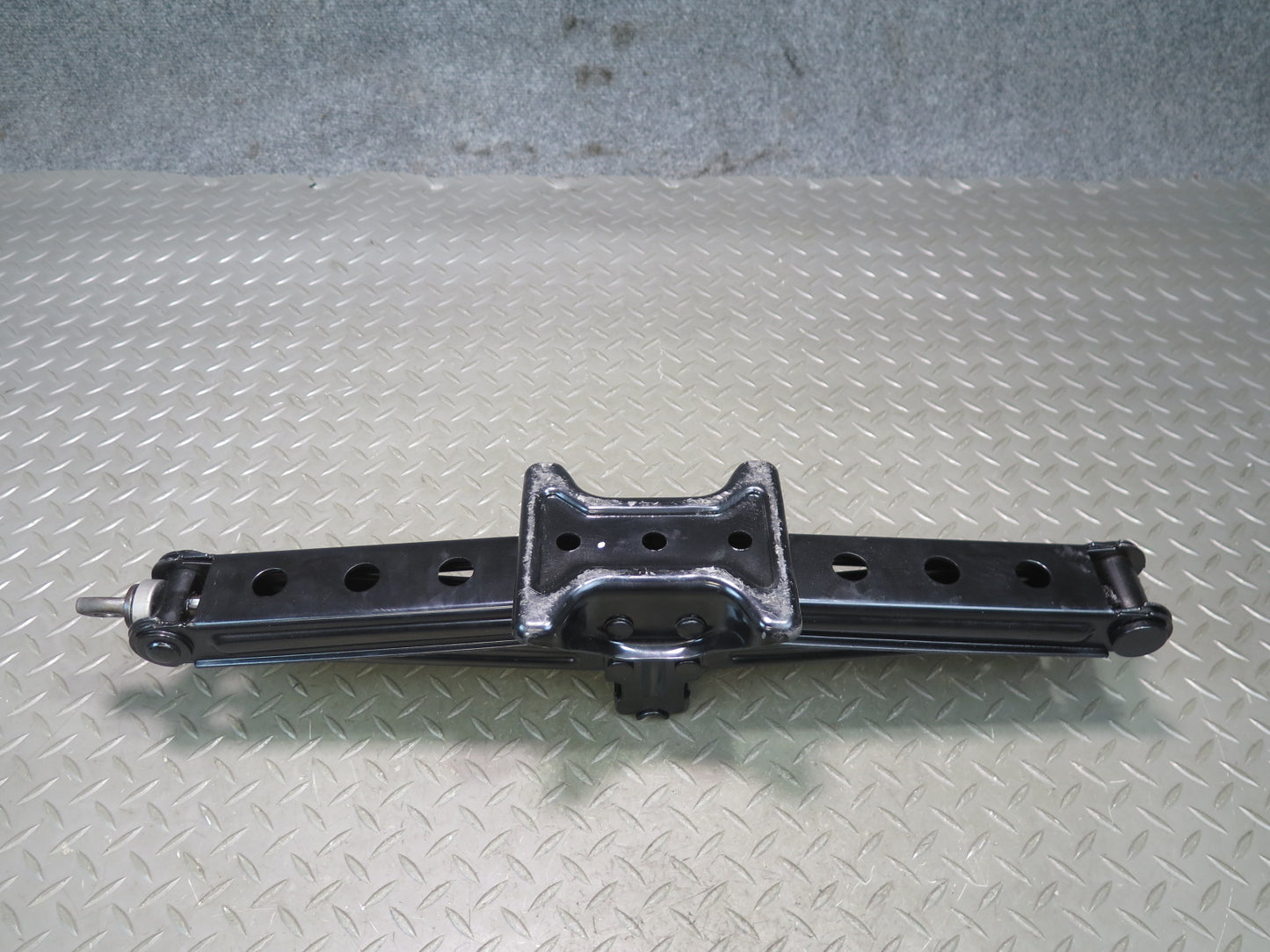 2014-2022 Range Rover Sport L494 Emergency Spare Wheel Lift Jack Set