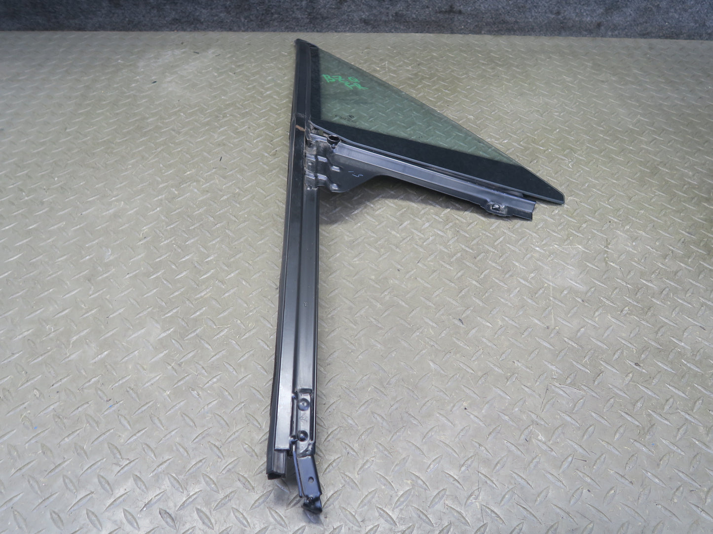 96-02 BMW E36/7 Z3 Roadster Front Right Door Fixed Glass Window OEM