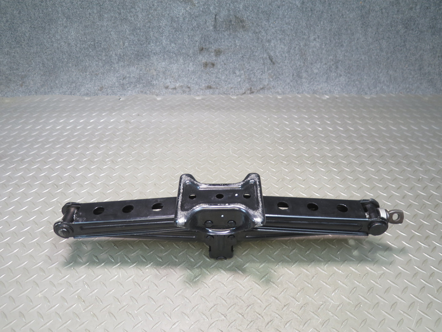 2014-2022 Range Rover Sport L494 Emergency Spare Wheel Lift Jack Set