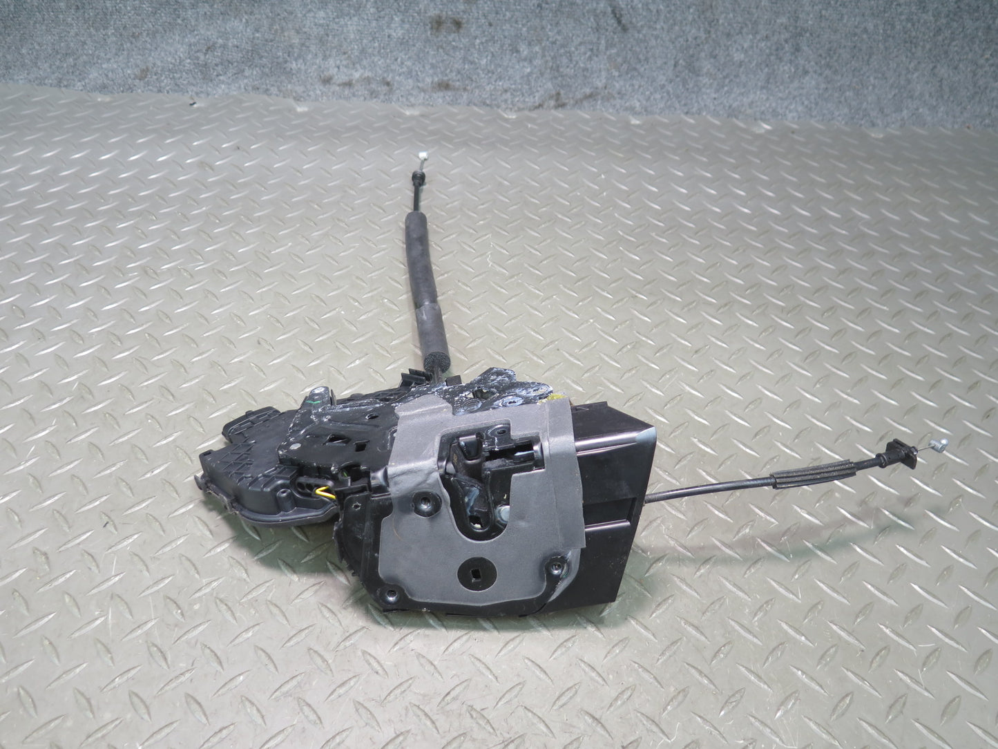 14-22 Range Rover Sport L494 Front Right Door Lock Latch Actuator DK62-203A28-FF