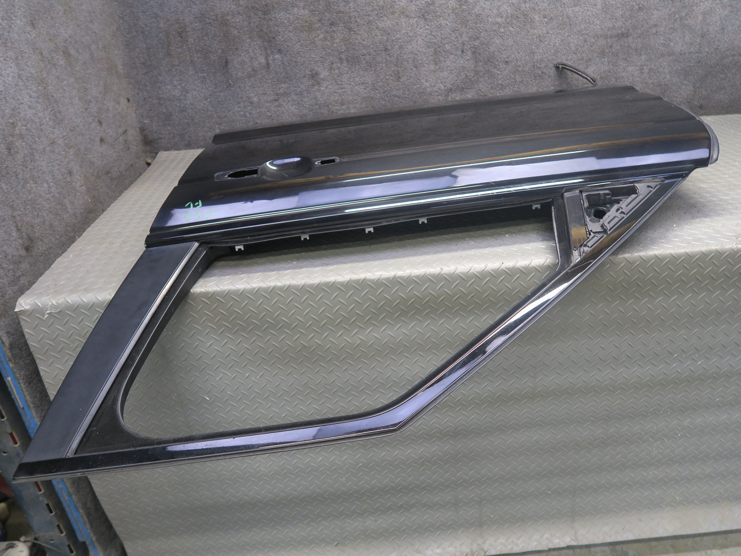 2014-2022 Range Rover Sport L494 Front Left Door Shell Panel Santorini Black