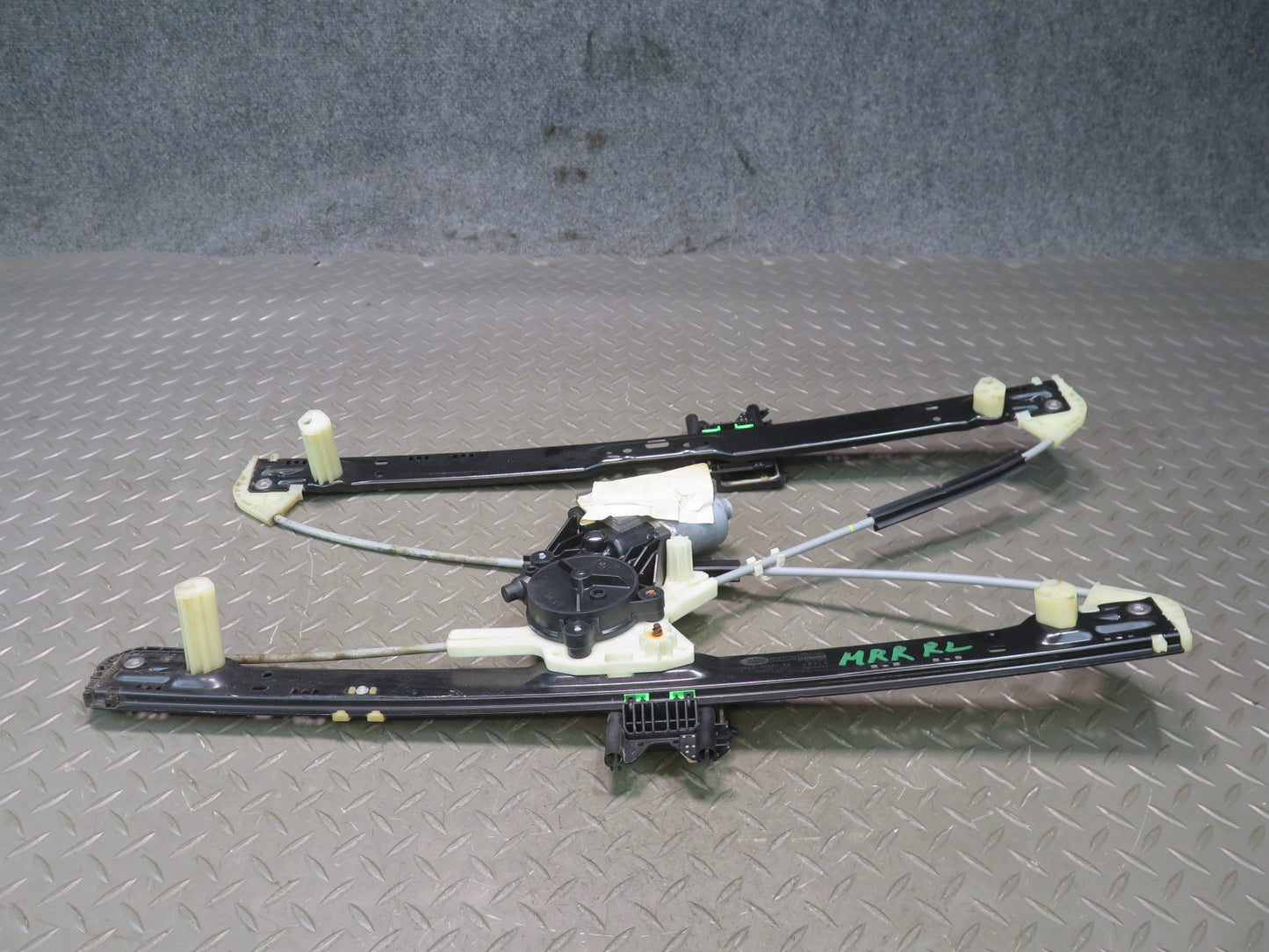 2014-2022 Range Rover Sport L494 Rear Left Door Window Regulator w Motor