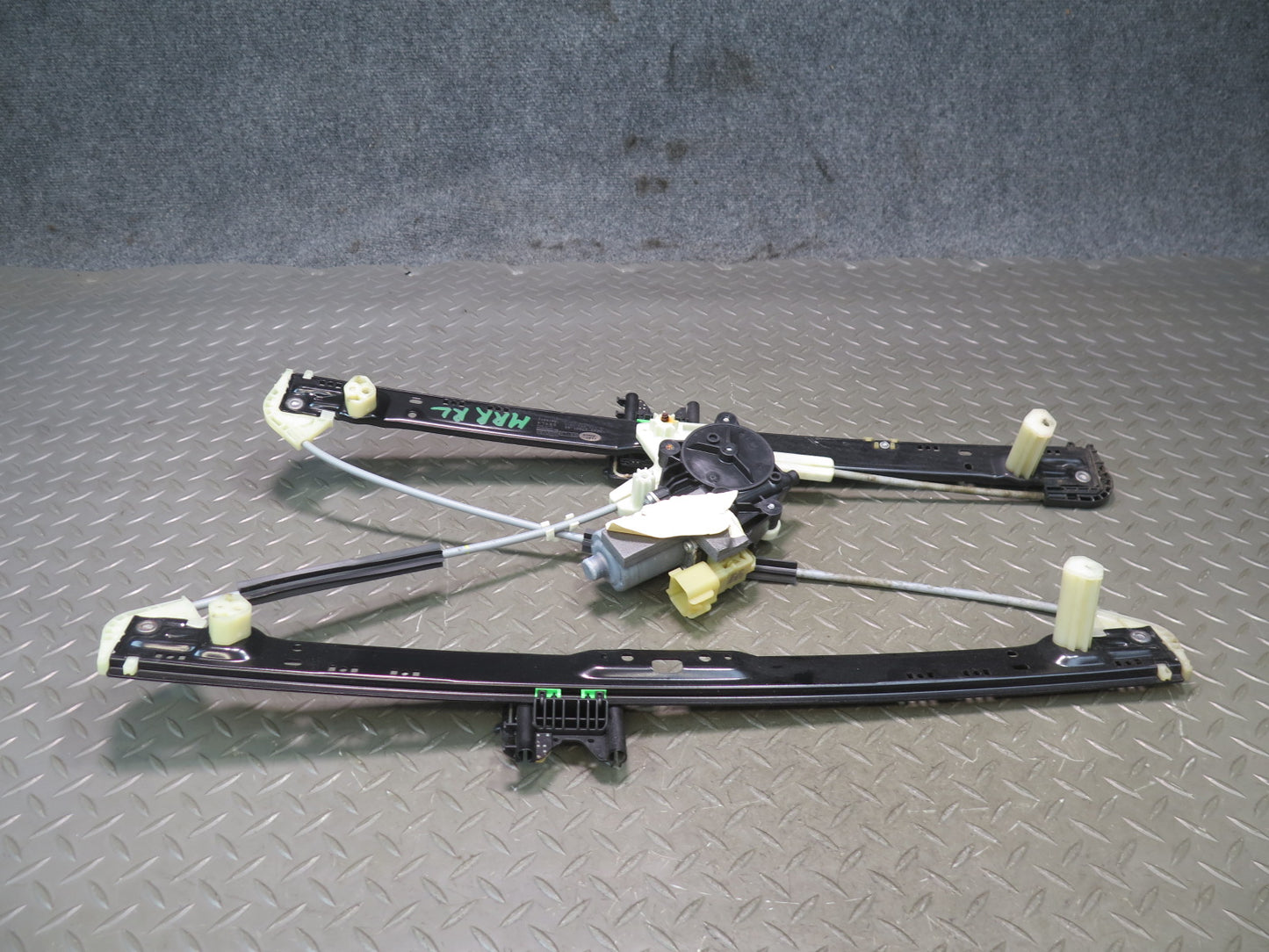 2014-2022 Range Rover Sport L494 Rear Left Door Window Regulator w Motor