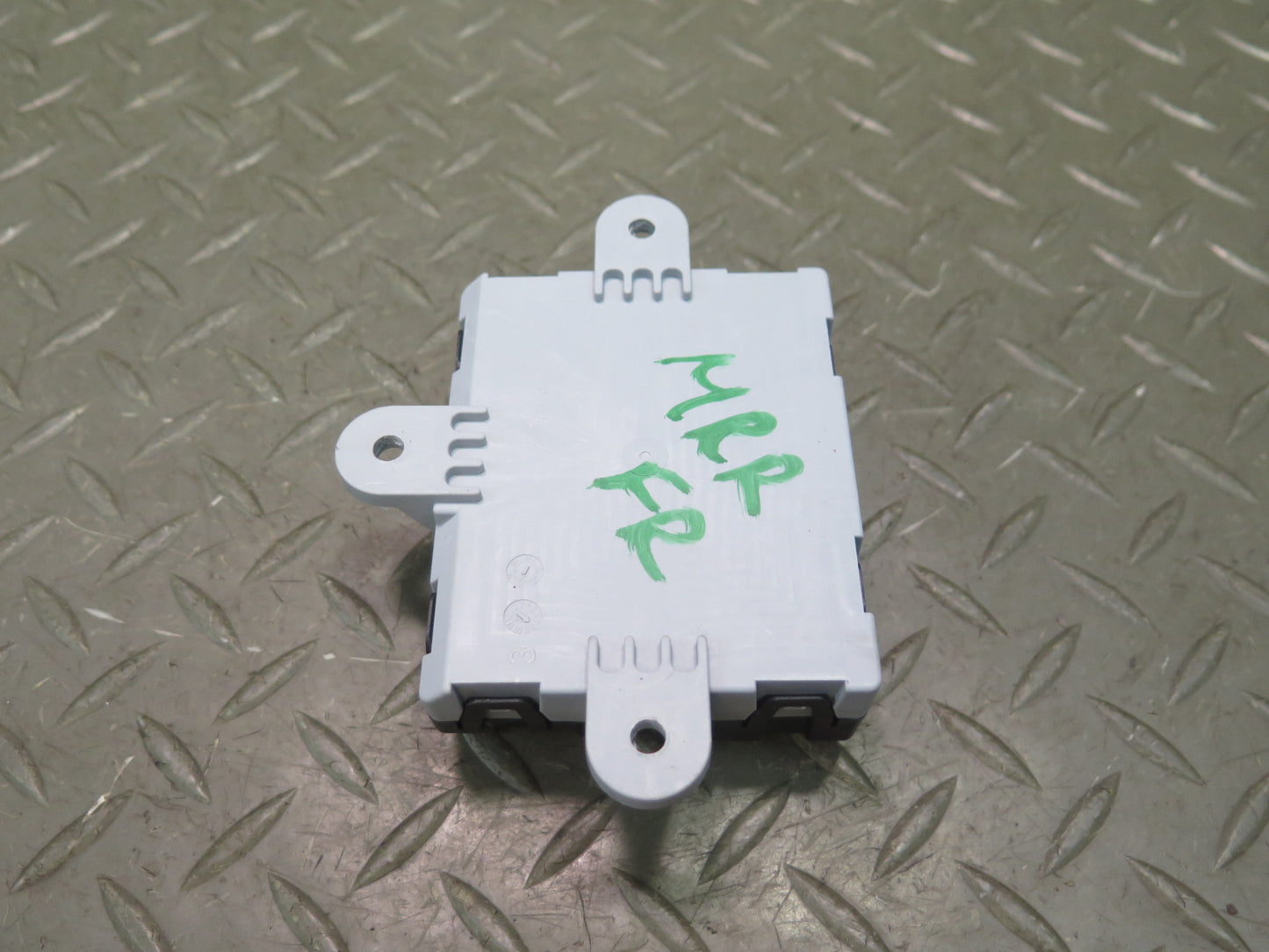 2016-2017 Range Rover Sport L494 Front Right Door Control Module FK72-14D617-BE