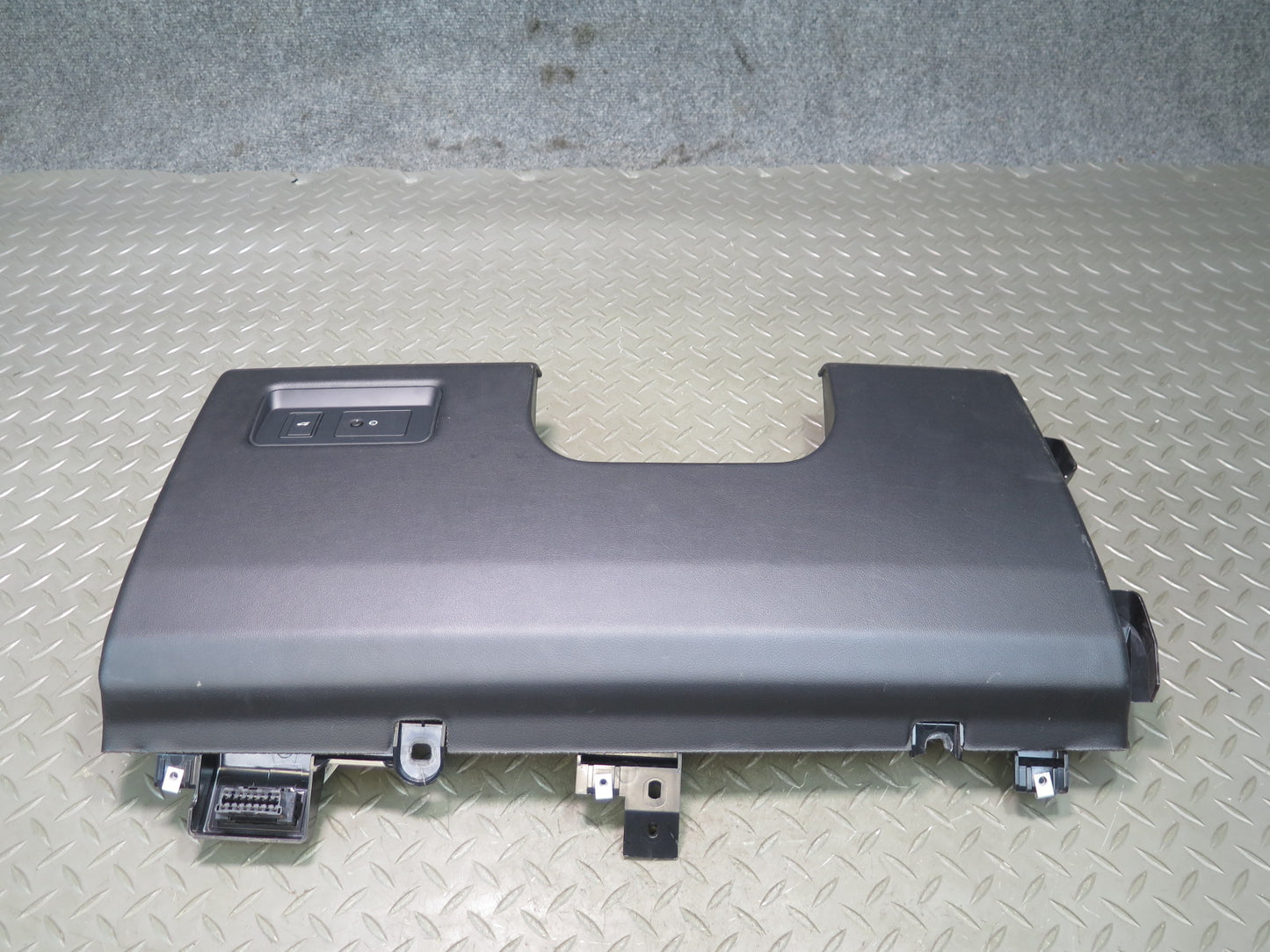 2014-2017 Range Rover Sport L494 Dash Front Left Lower Knee Trim Panel