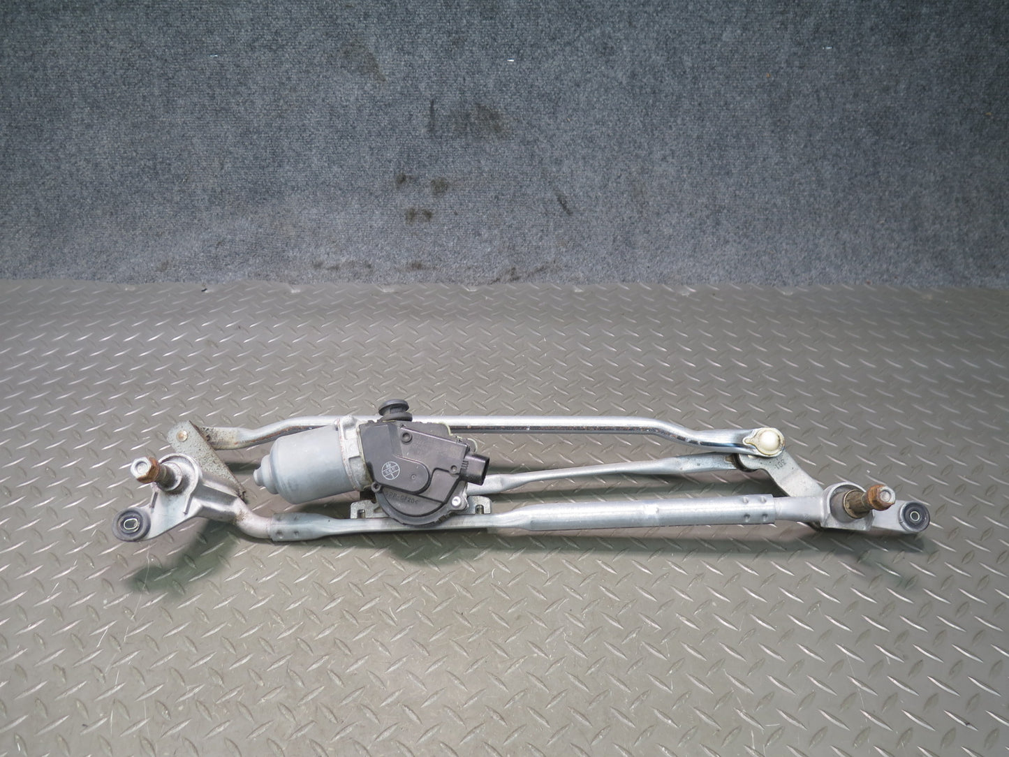 2014-2019 Range Rover Sport L494 Windshield Wiper Transmission  Linkage w Motor