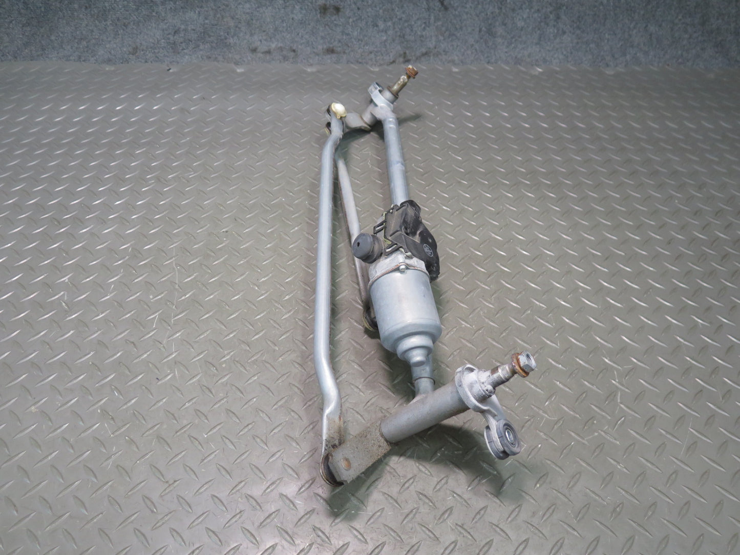 2014-2019 Range Rover Sport L494 Windshield Wiper Transmission  Linkage w Motor