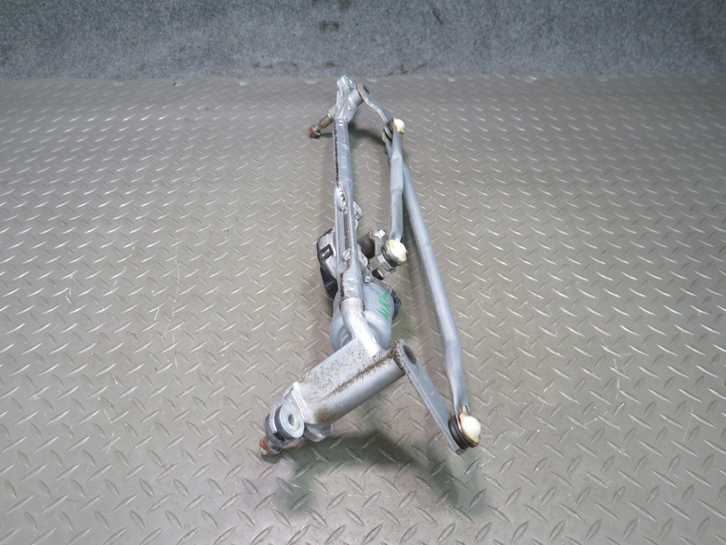 2014-2019 Range Rover Sport L494 Windshield Wiper Transmission  Linkage w Motor