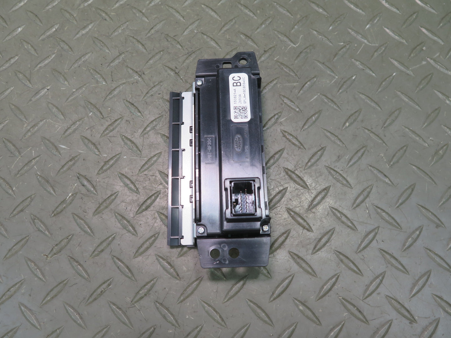 14-17 Range Rover Sport L494 Dash Front Left Touch Screen Display GPLA-18C858-BC