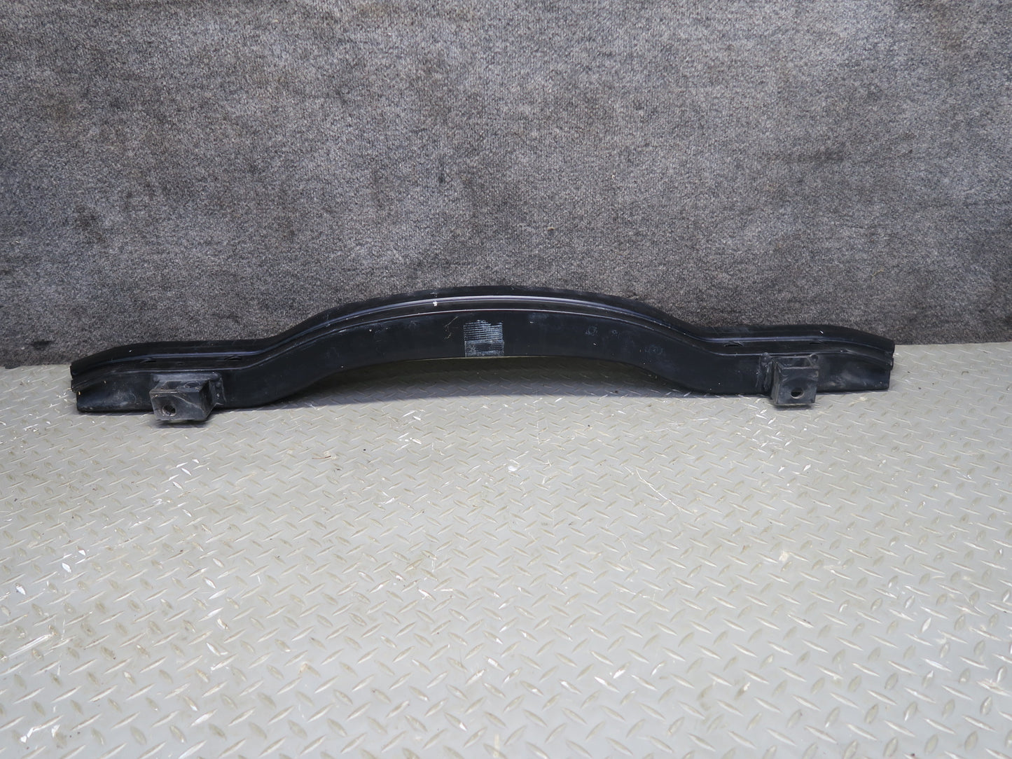 03-08 BMW E86 E85 Z4 Front Bumper Reinforcement Impact Bar w Foam 7016055 OEM