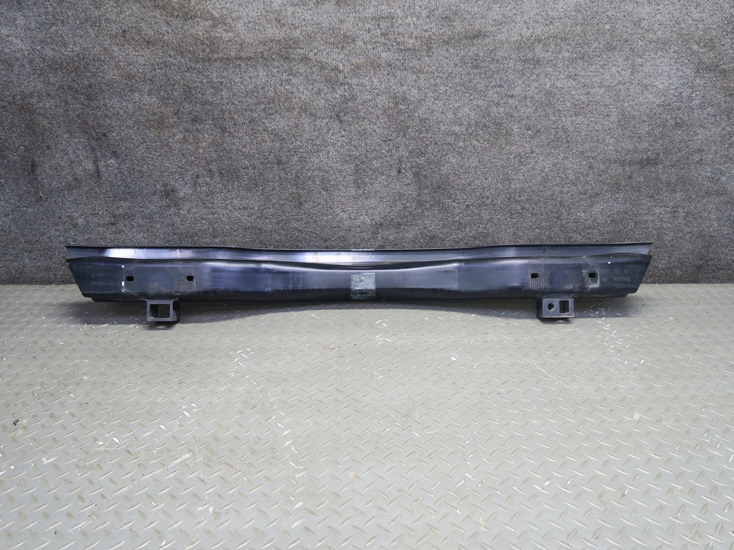 03-08 BMW E86 E85 Z4 Front Bumper Reinforcement Impact Bar w Foam 7016055 OEM