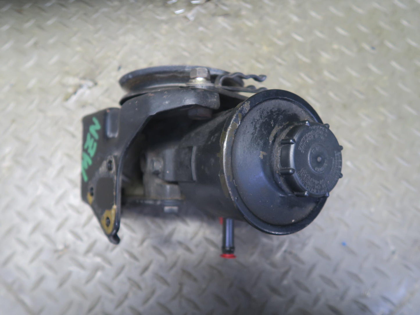 82-83 Datsun 280ZX 2.8L L28ET Turbo Power Steering Pump w Pulley 80K Miles OEM