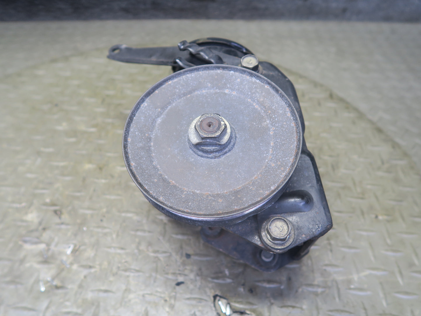 82-83 Datsun 280ZX 2.8L L28ET Turbo Power Steering Pump w Pulley 80K Miles OEM