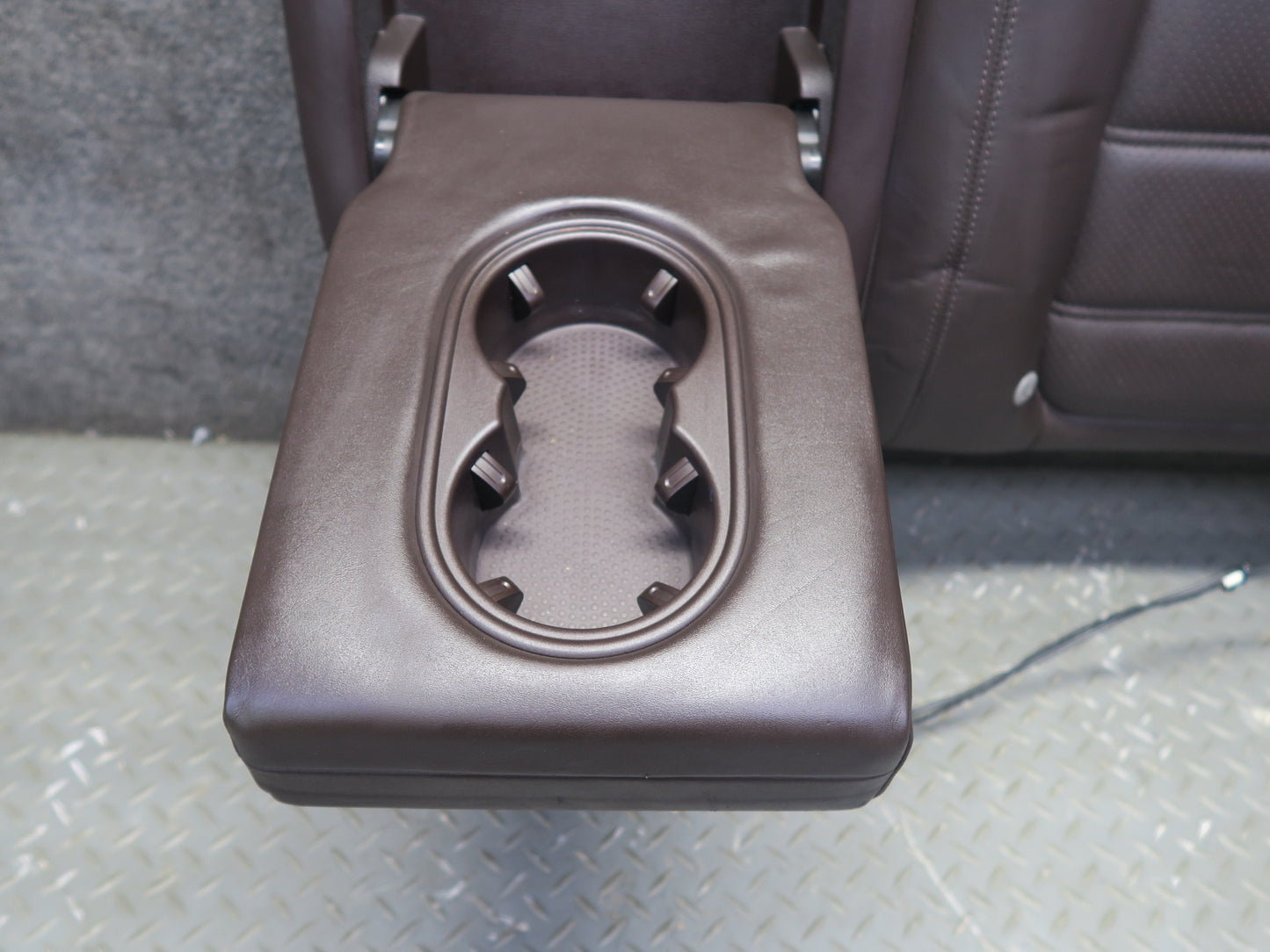 11-18 Porsche Cayenne 958 Turbo Rear Left Seat Upper Heated Leather Cushion