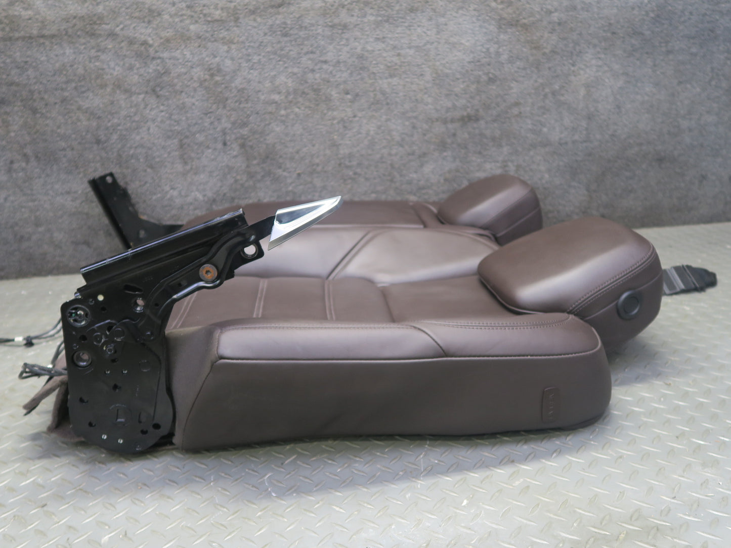 11-18 Porsche Cayenne 958 Turbo Rear Left Seat Upper Heated Leather Cushion