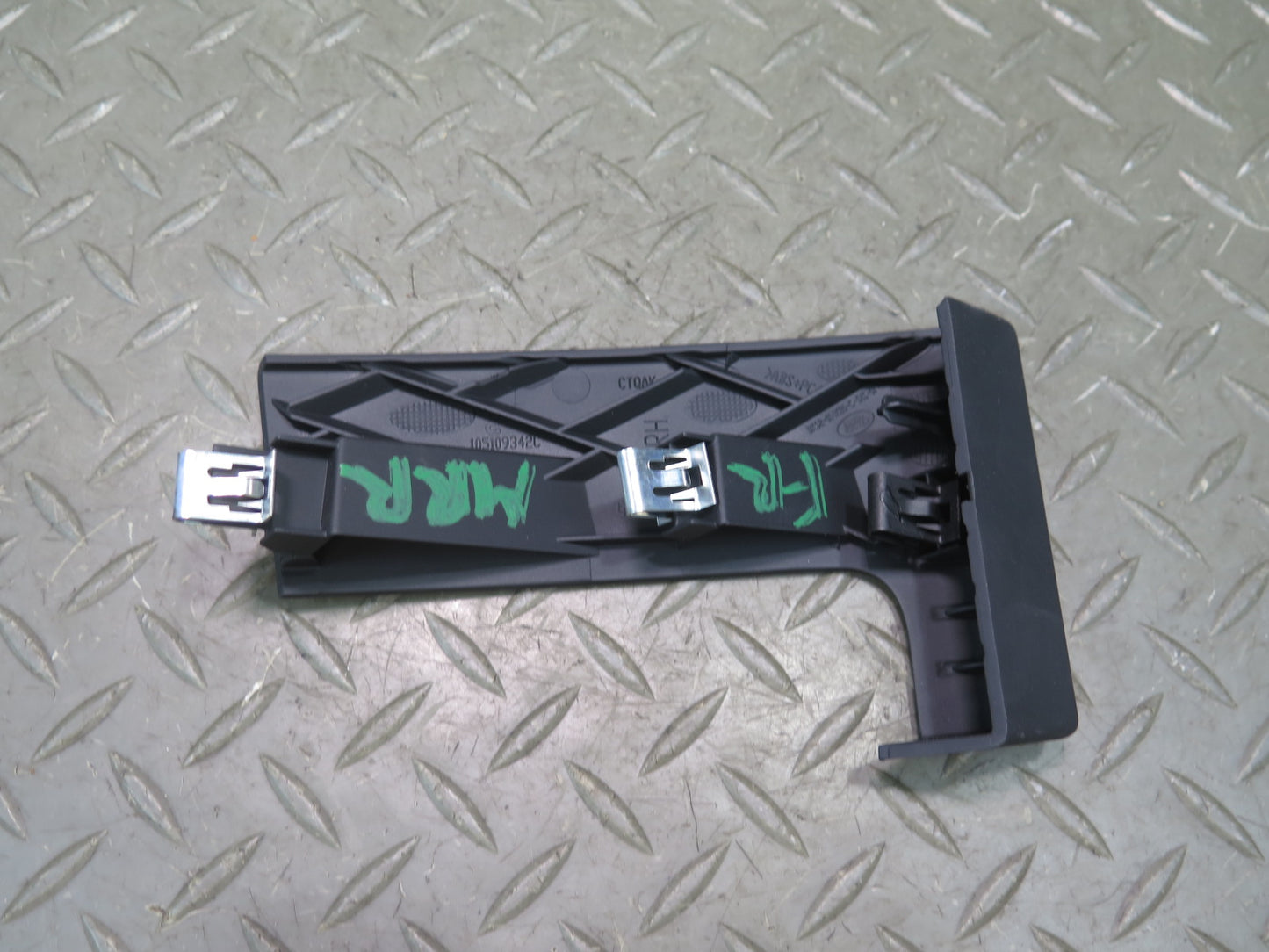 14-17 Range Rover Sport L494 Dash Front Right Speaker Grille Trim Cover OEM
