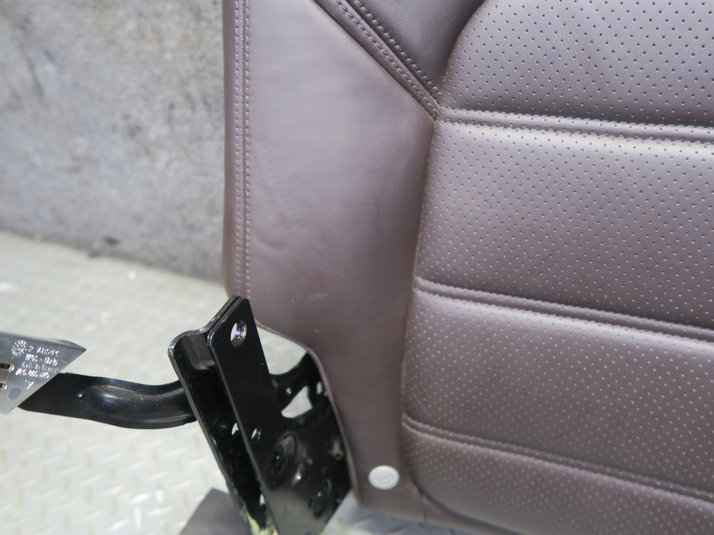 11-18 Porsche Cayenne 958 Turbo Rear Right Seat Upper Heated Leather Cushion