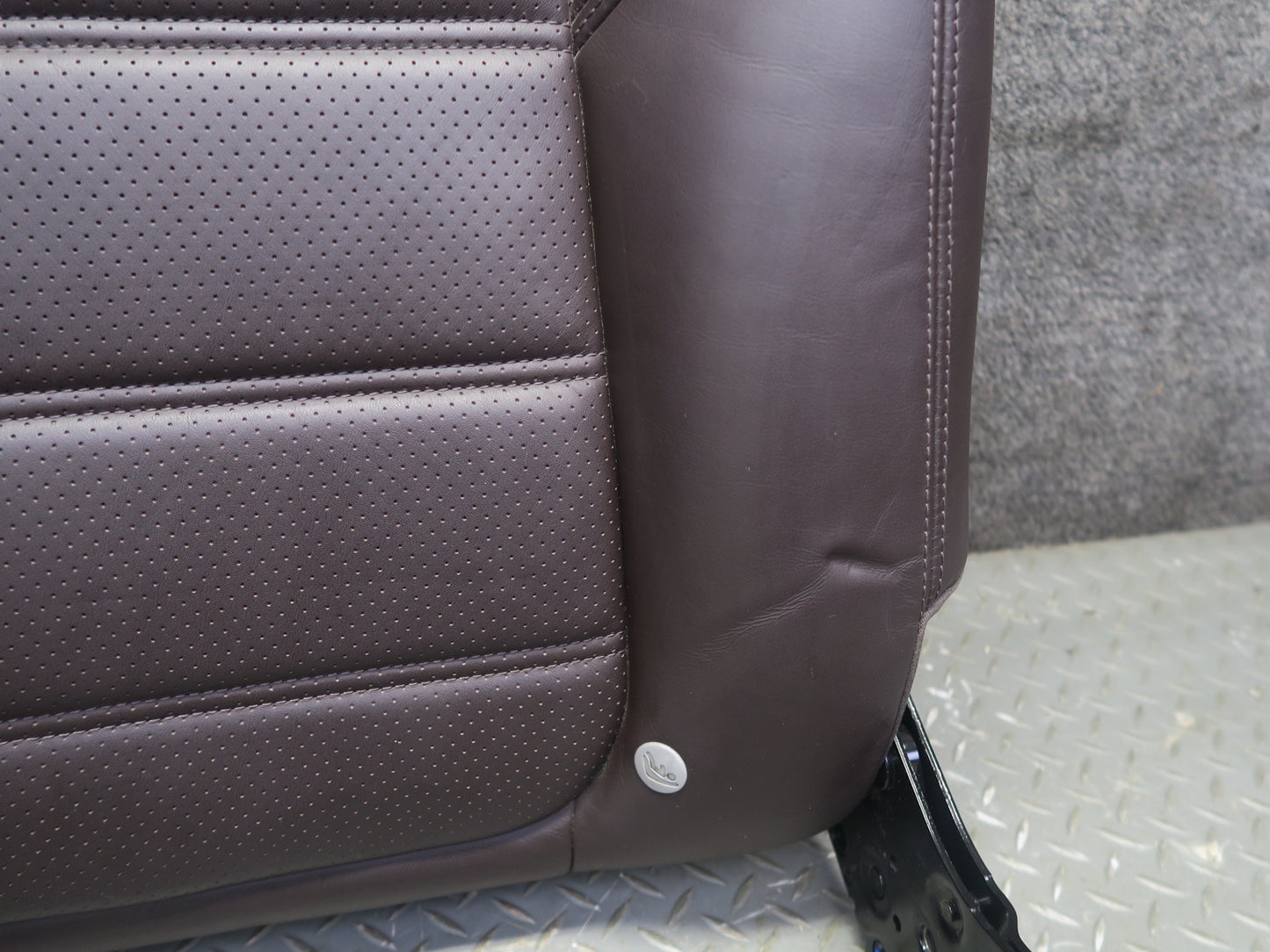11-18 Porsche Cayenne 958 Turbo Rear Right Seat Upper Heated Leather Cushion
