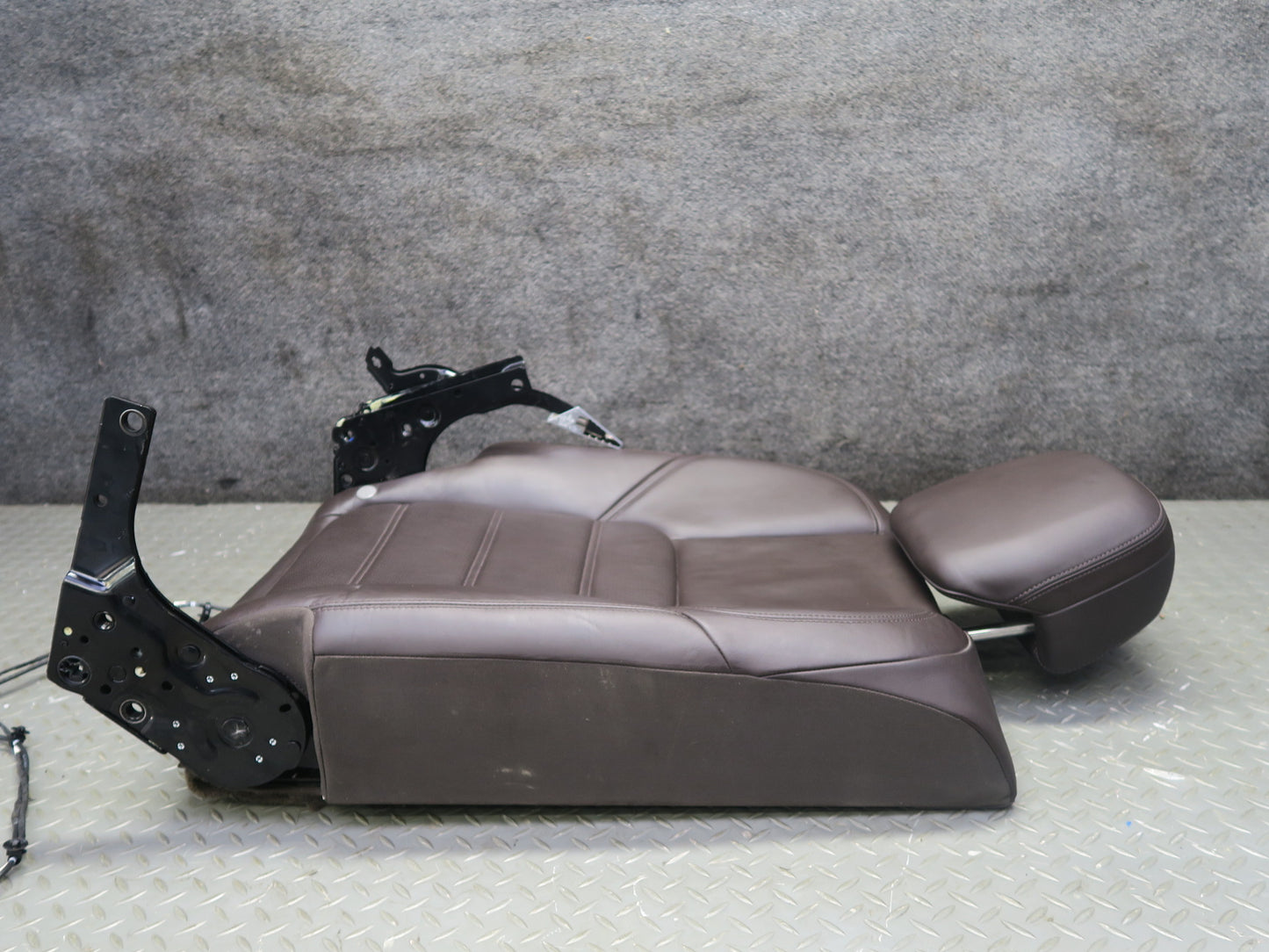 11-18 Porsche Cayenne 958 Turbo Rear Right Seat Upper Heated Leather Cushion