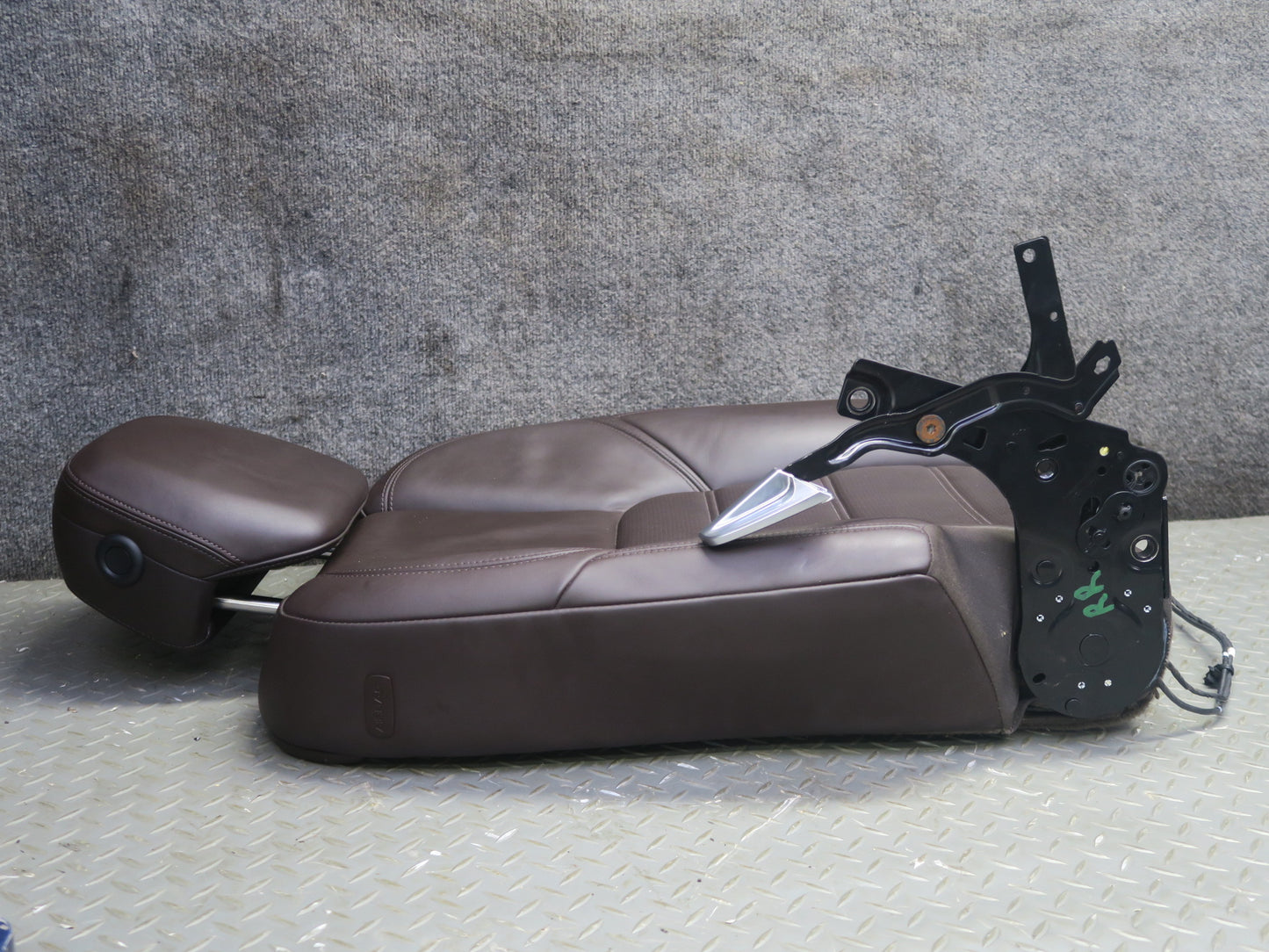 11-18 Porsche Cayenne 958 Turbo Rear Right Seat Upper Heated Leather Cushion