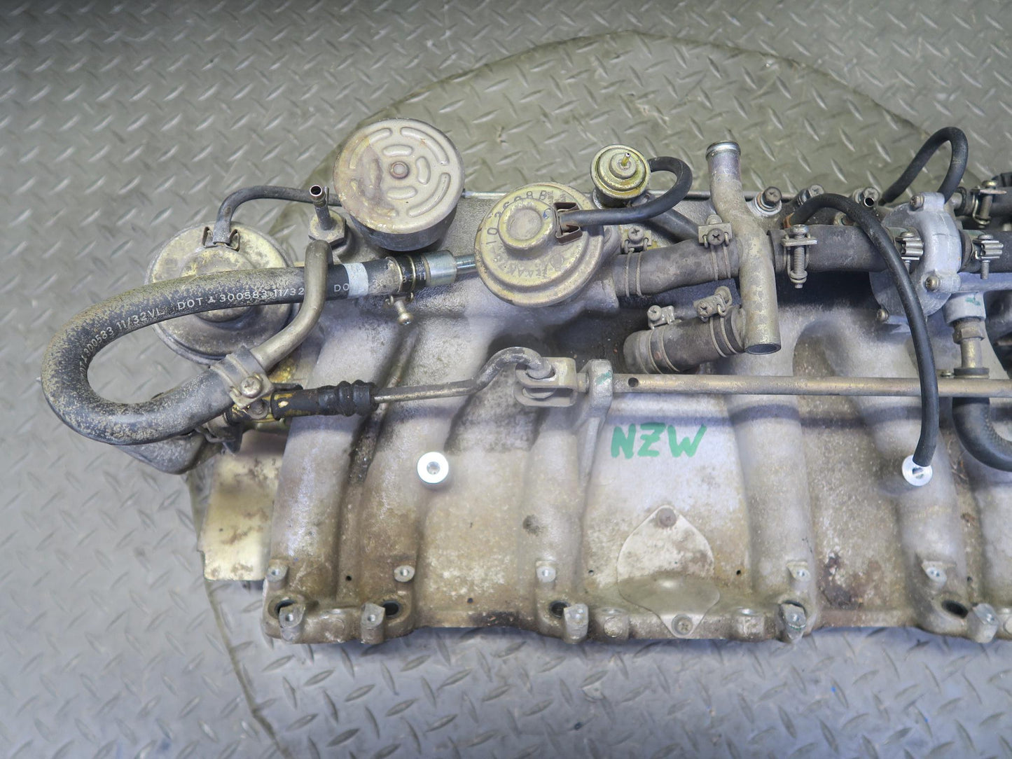 82-83 Datsun S130 280ZX Turbo Engine Intake Manifold Assemly OEM