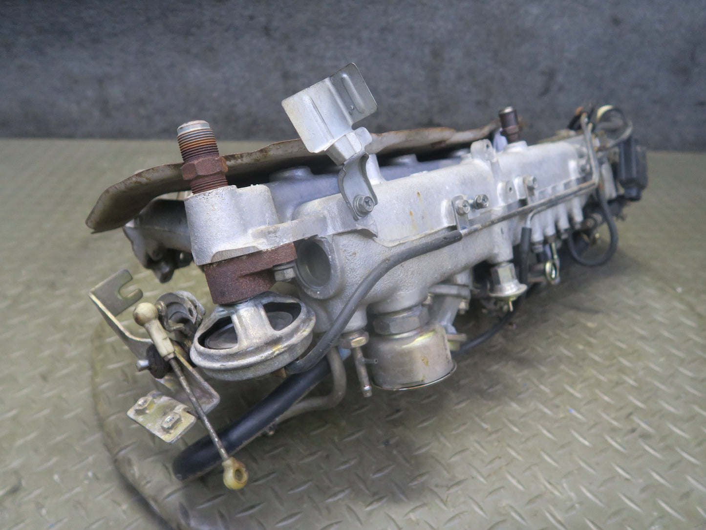 82-83 Datsun S130 280ZX Turbo Engine Intake Manifold Assemly OEM