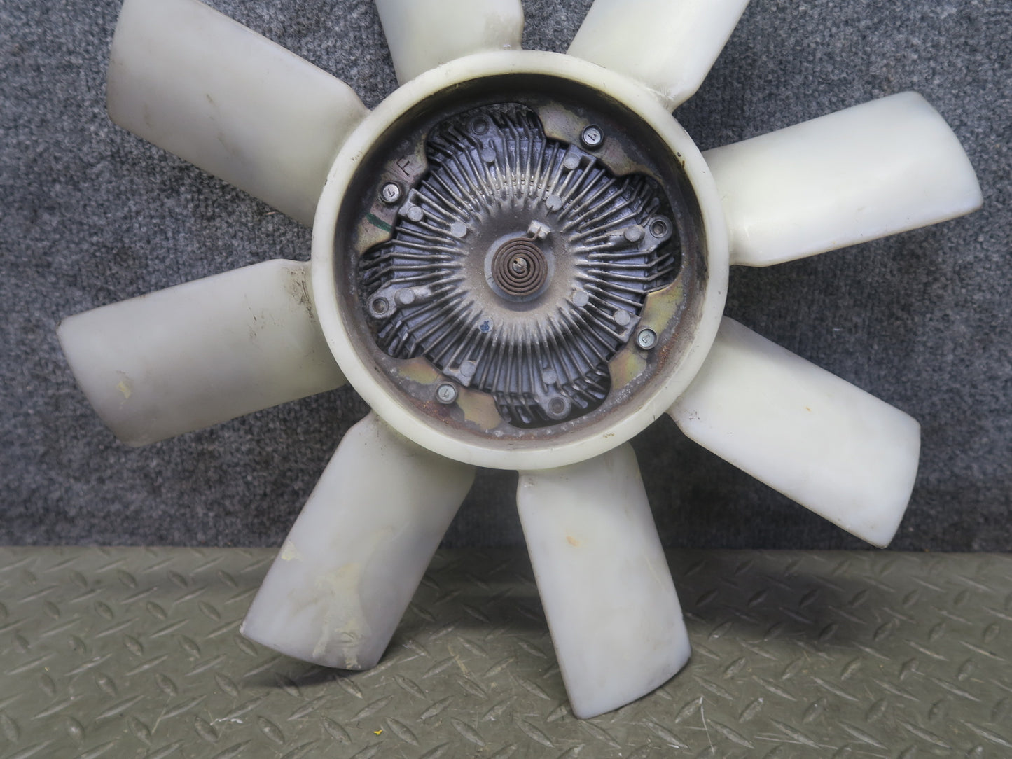 82-83 Datsun Nissan 280ZX S130 L28ET Turbo Engine Cooling Fan w Clutch 80K OEM