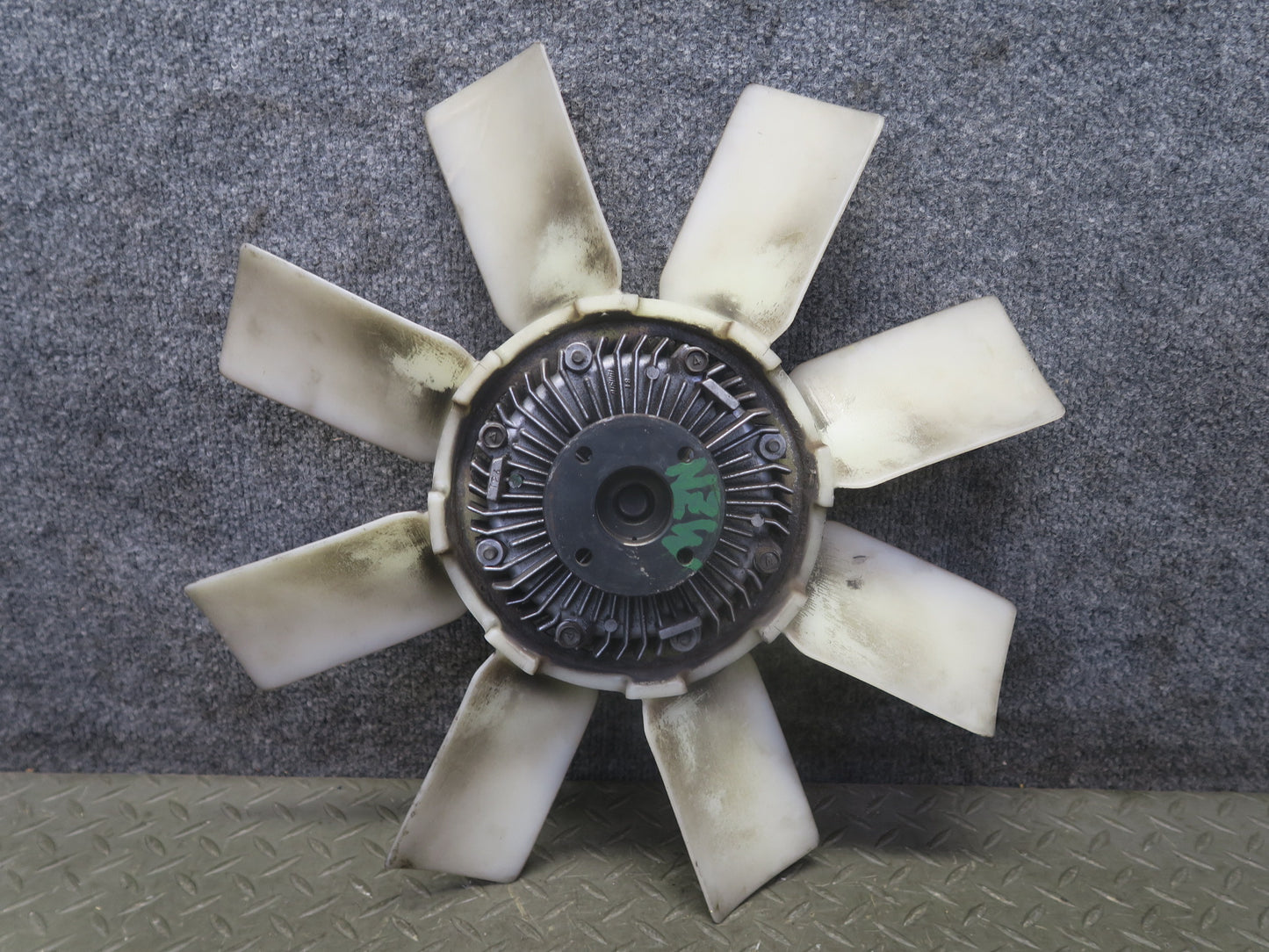 82-83 Datsun Nissan 280ZX S130 L28ET Turbo Engine Cooling Fan w Clutch 80K OEM