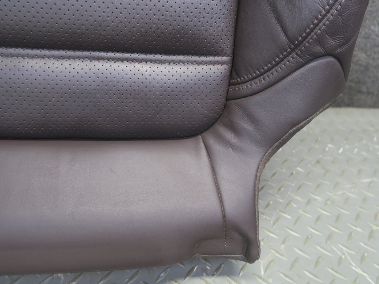 11-18 Porsche Cayenne 958 Turbo Rear Right Seat Lower Heated Leather Cushion