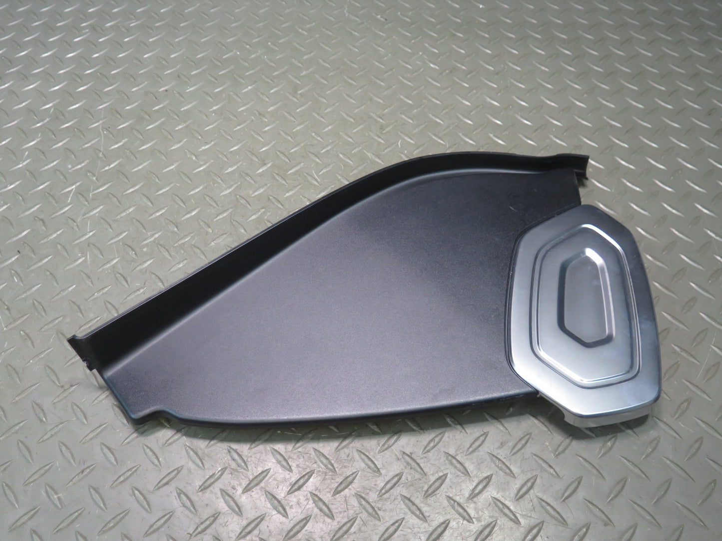 14-22 Range Rover Sport L494 Dash Front Left END Cap Trim Cover DPLA-04481-ABW