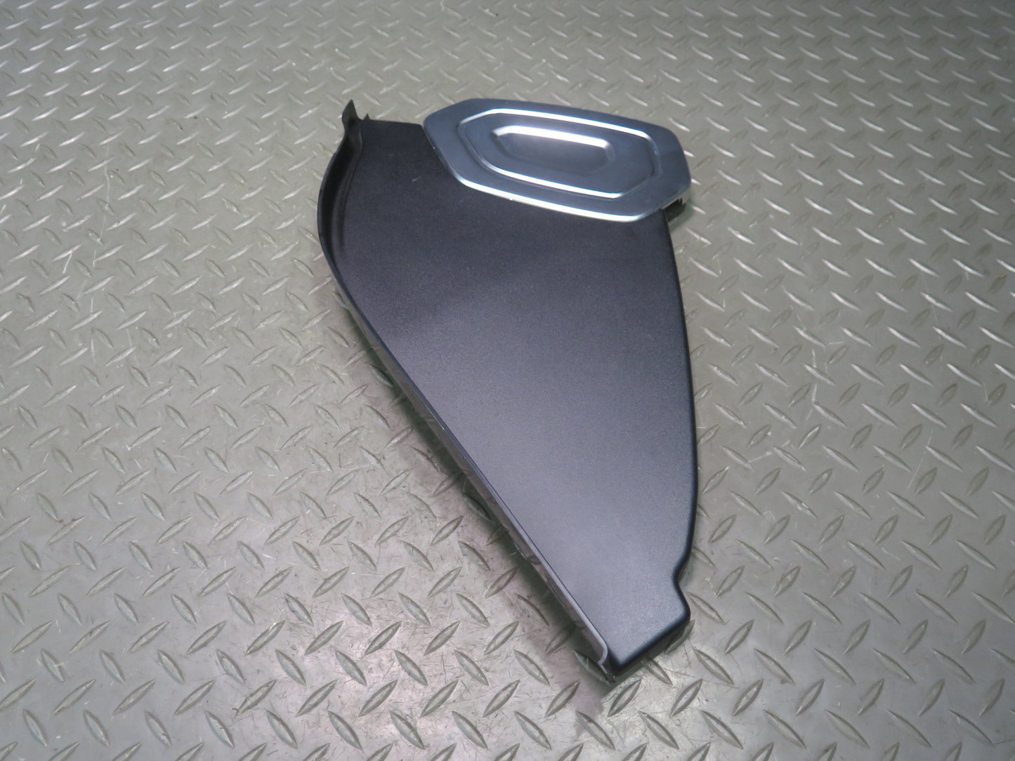 14-22 Range Rover Sport L494 Dash Front Left END Cap Trim Cover DPLA-04481-ABW
