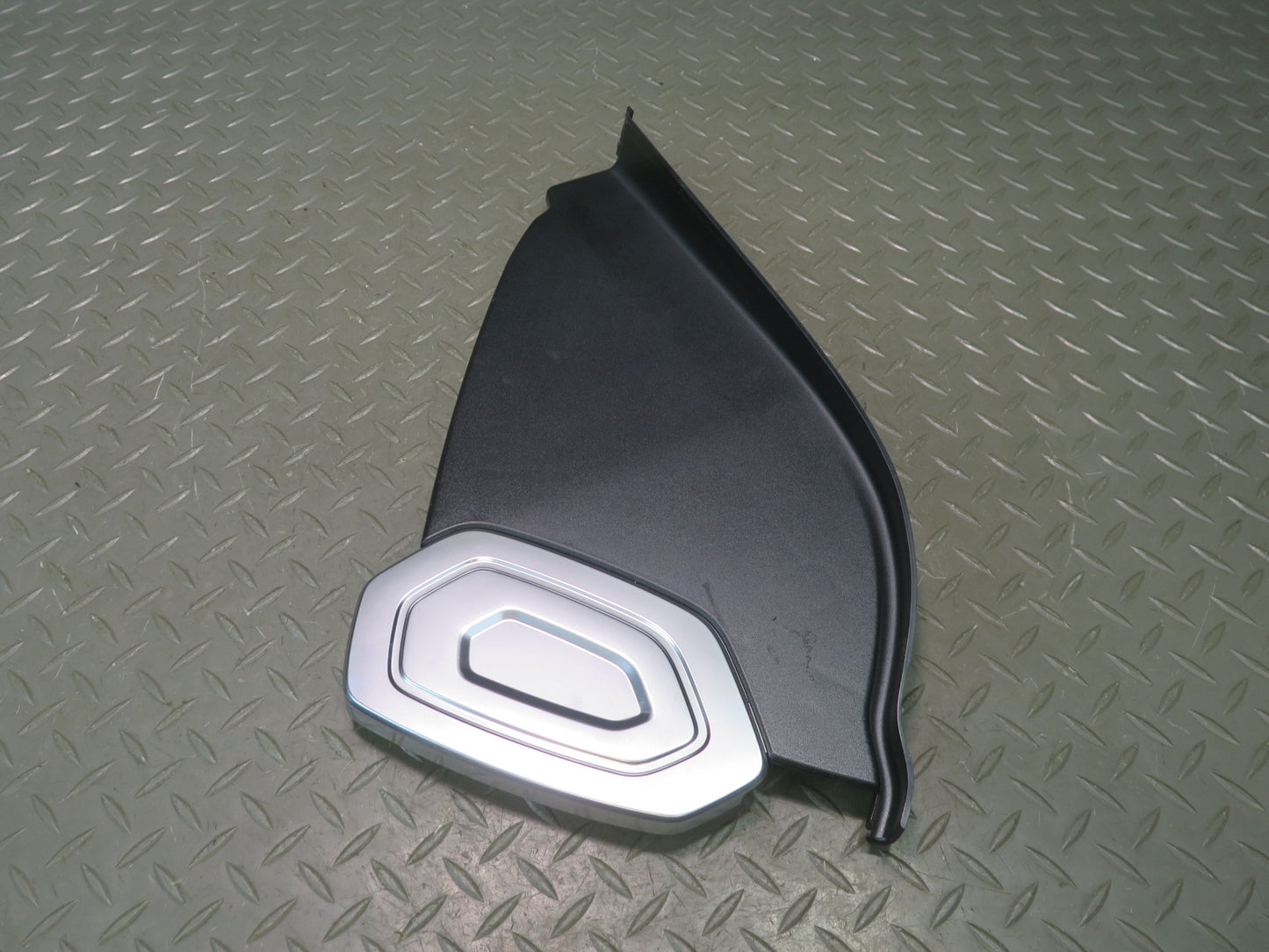 14-22 Range Rover Sport L494 Dash Front Left END Cap Trim Cover DPLA-04481-ABW