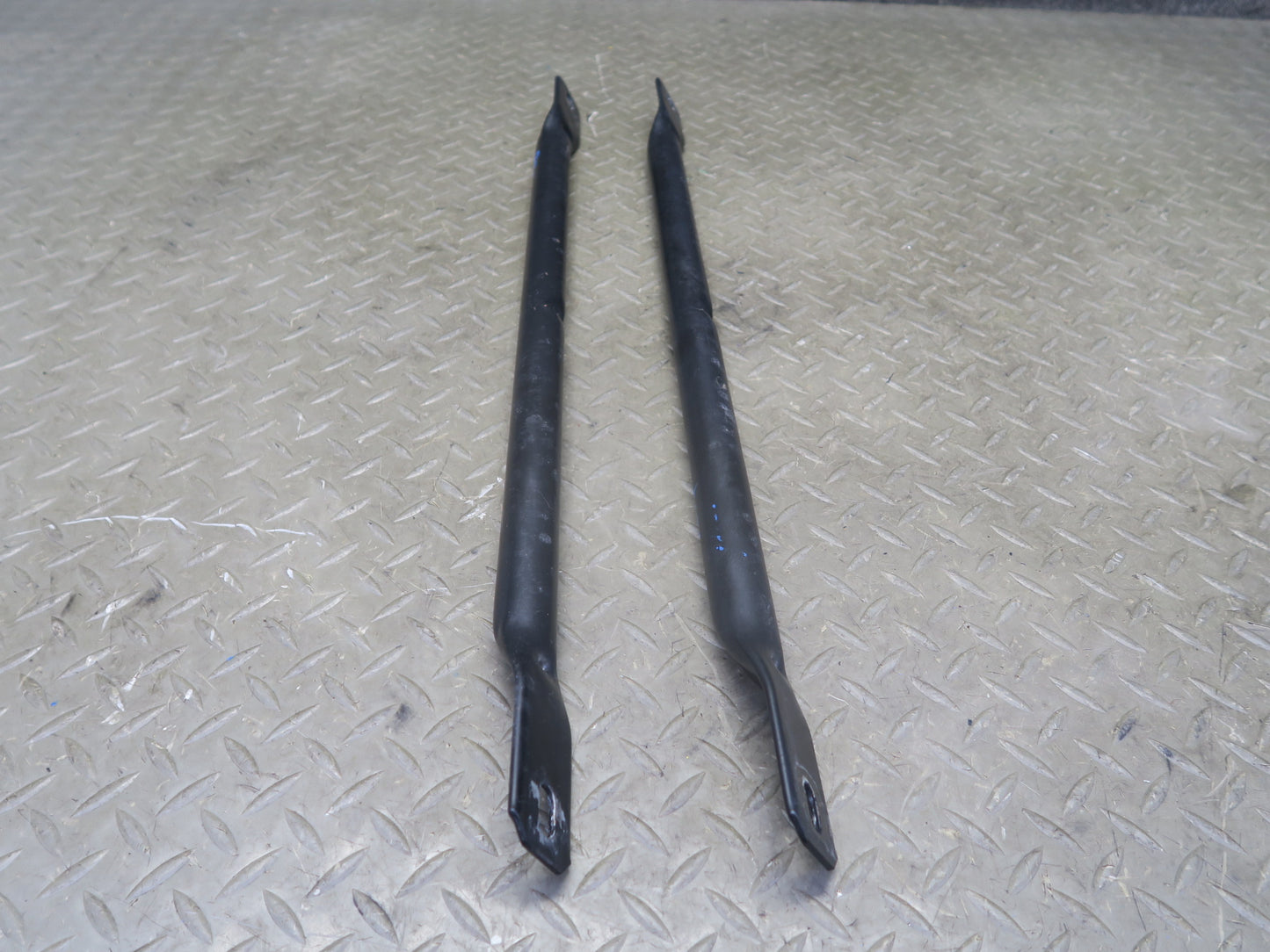 03-08 BMW E86 E85 Z4 Front Radiator Support Reinforcement Rod Brace OEM
