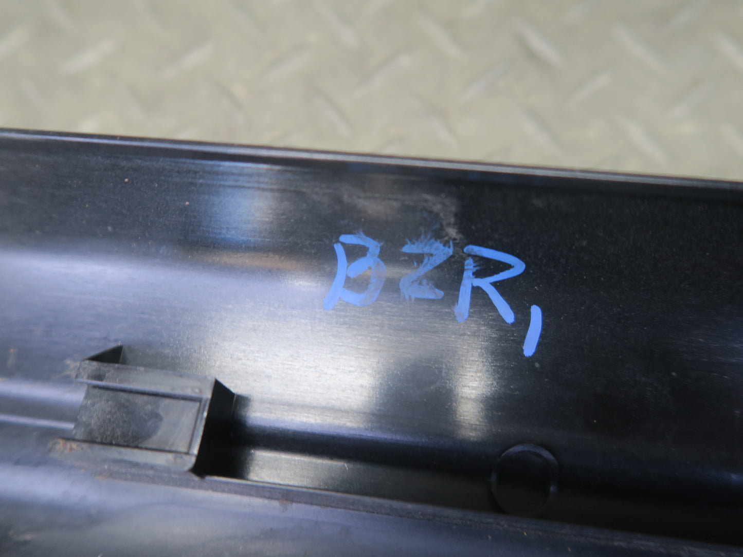 03-08 BMW E85 Z4 Left & Right Inner Door Scuff Sill Plate Trim Cover Set OEM