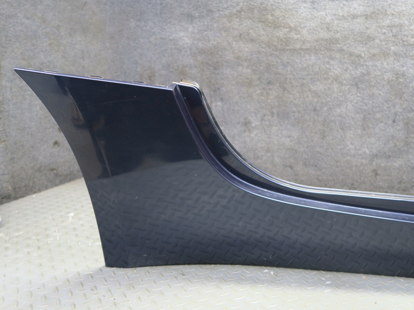 03-08 BMW E85 Z4 Set of 2 Left & Right Side Skirt Rocker Panel Molding OEM