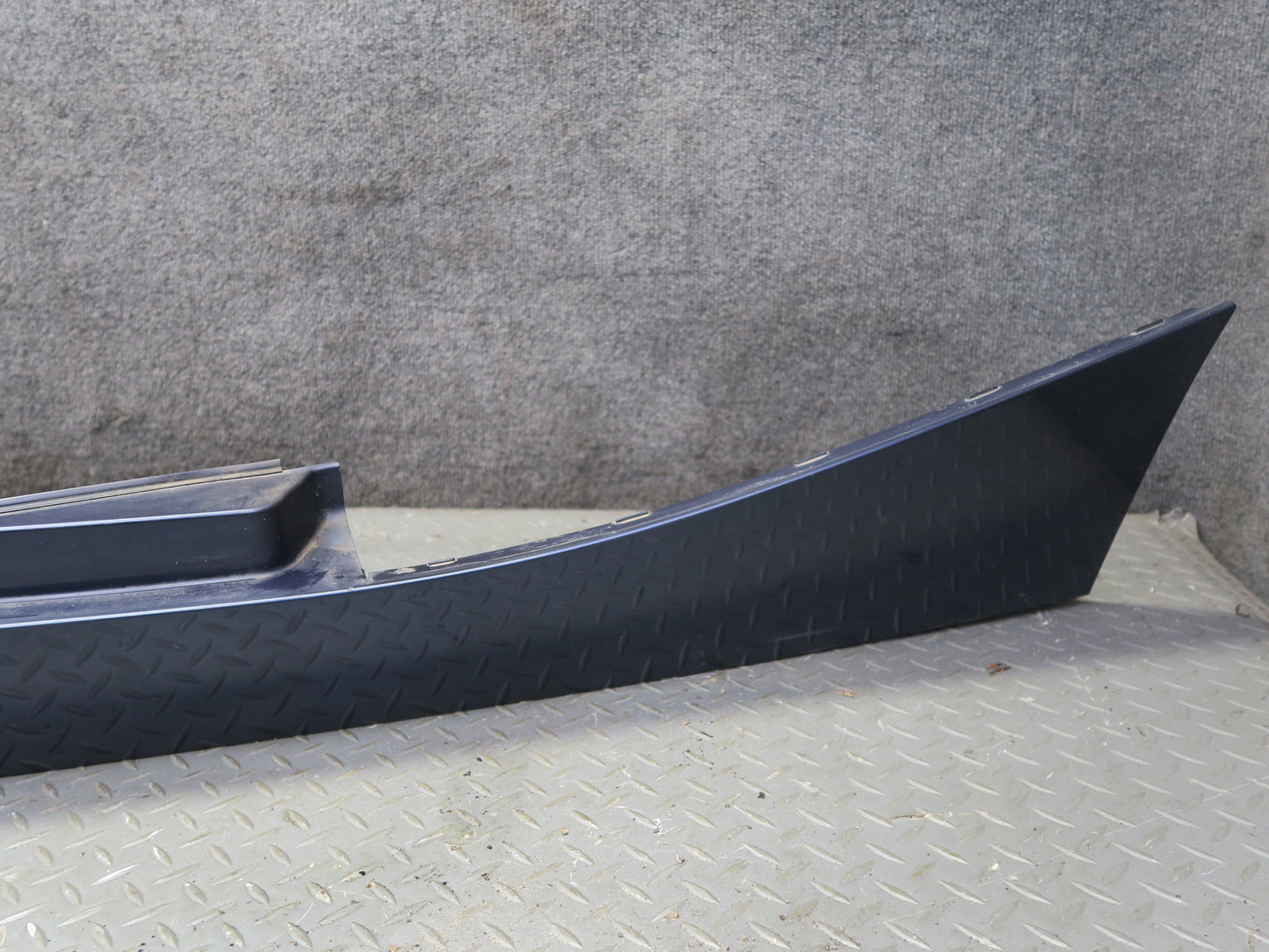 03-08 BMW E85 Z4 Set of 2 Left & Right Side Skirt Rocker Panel Molding OEM