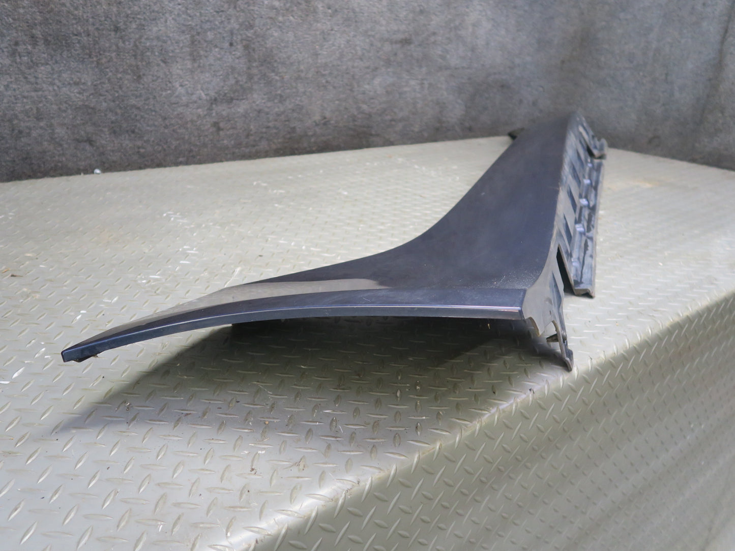 03-08 BMW E85 Z4 Set of 2 Left & Right Side Skirt Rocker Panel Molding OEM