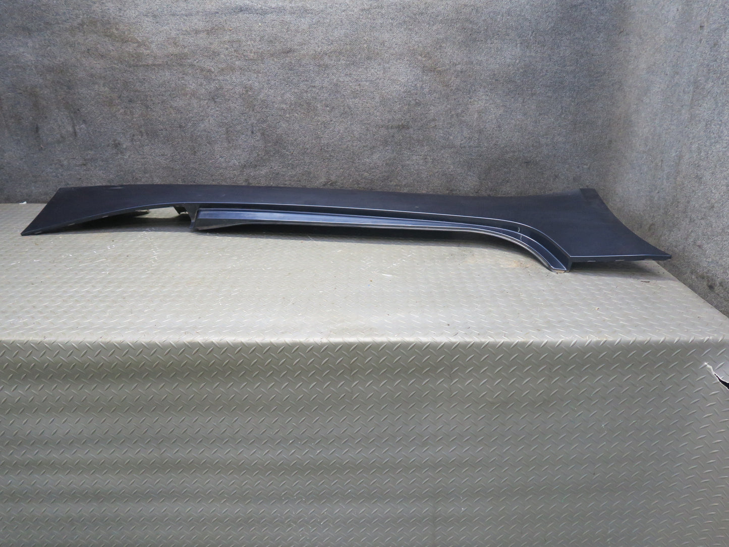 03-08 BMW E85 Z4 Set of 2 Left & Right Side Skirt Rocker Panel Molding OEM