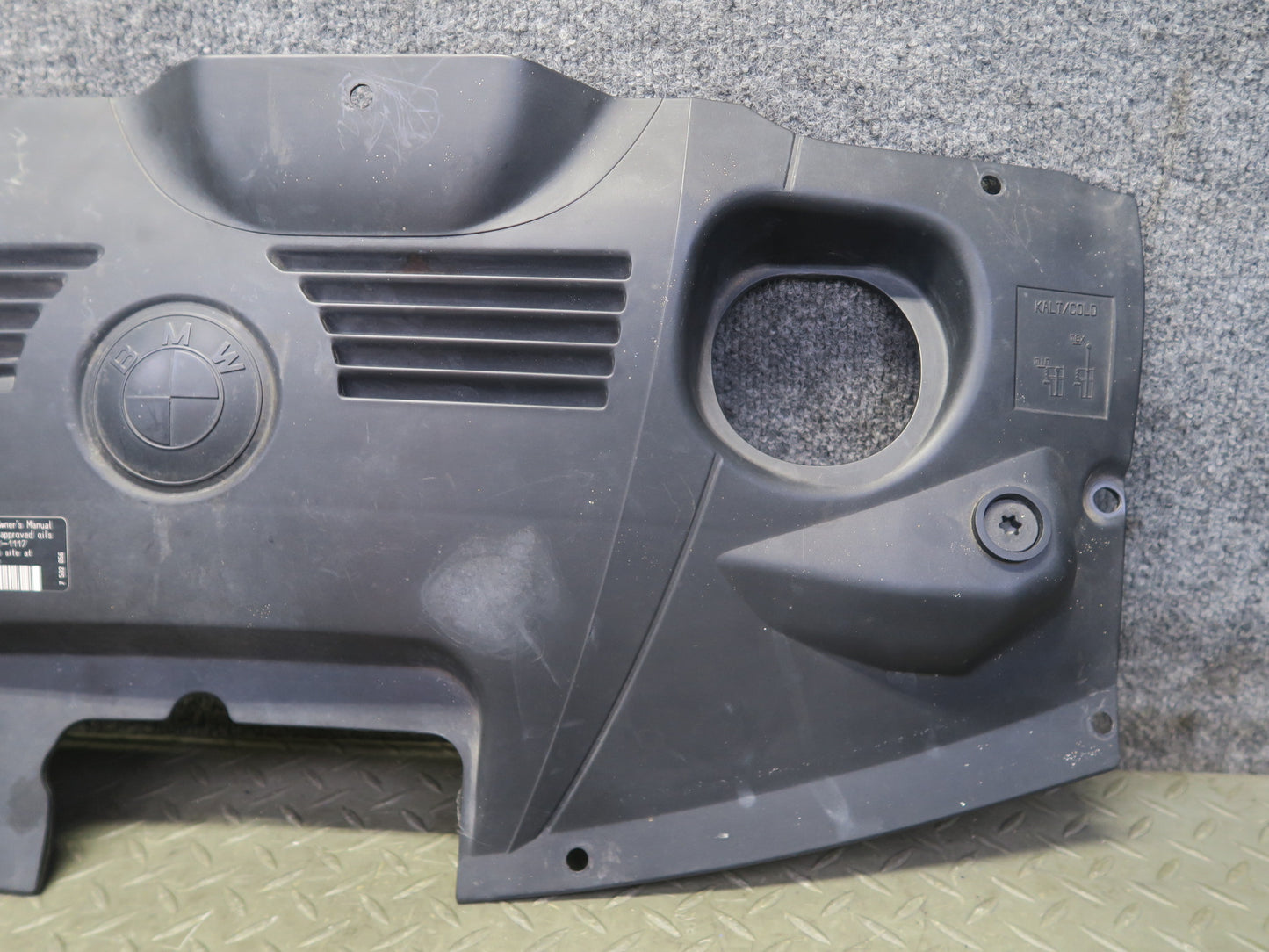 03-08 BMW E85 Z4 Engine Front Upper Radiator Trim Cover Panel 7162123 OEM